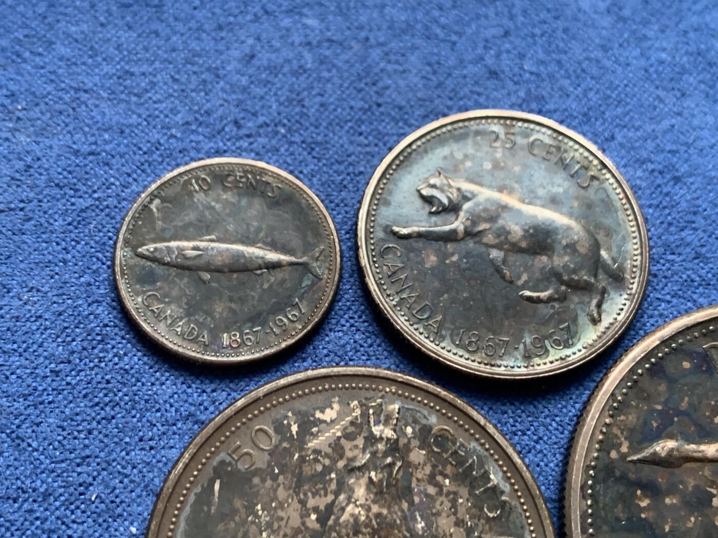 《竞宝斋》第455场 周日，周一 2场连拍 （全场包邮，欢迎送拍） 四枚一组 加拿大1967年10分/25分/50分/1元银币 总重约42.95克