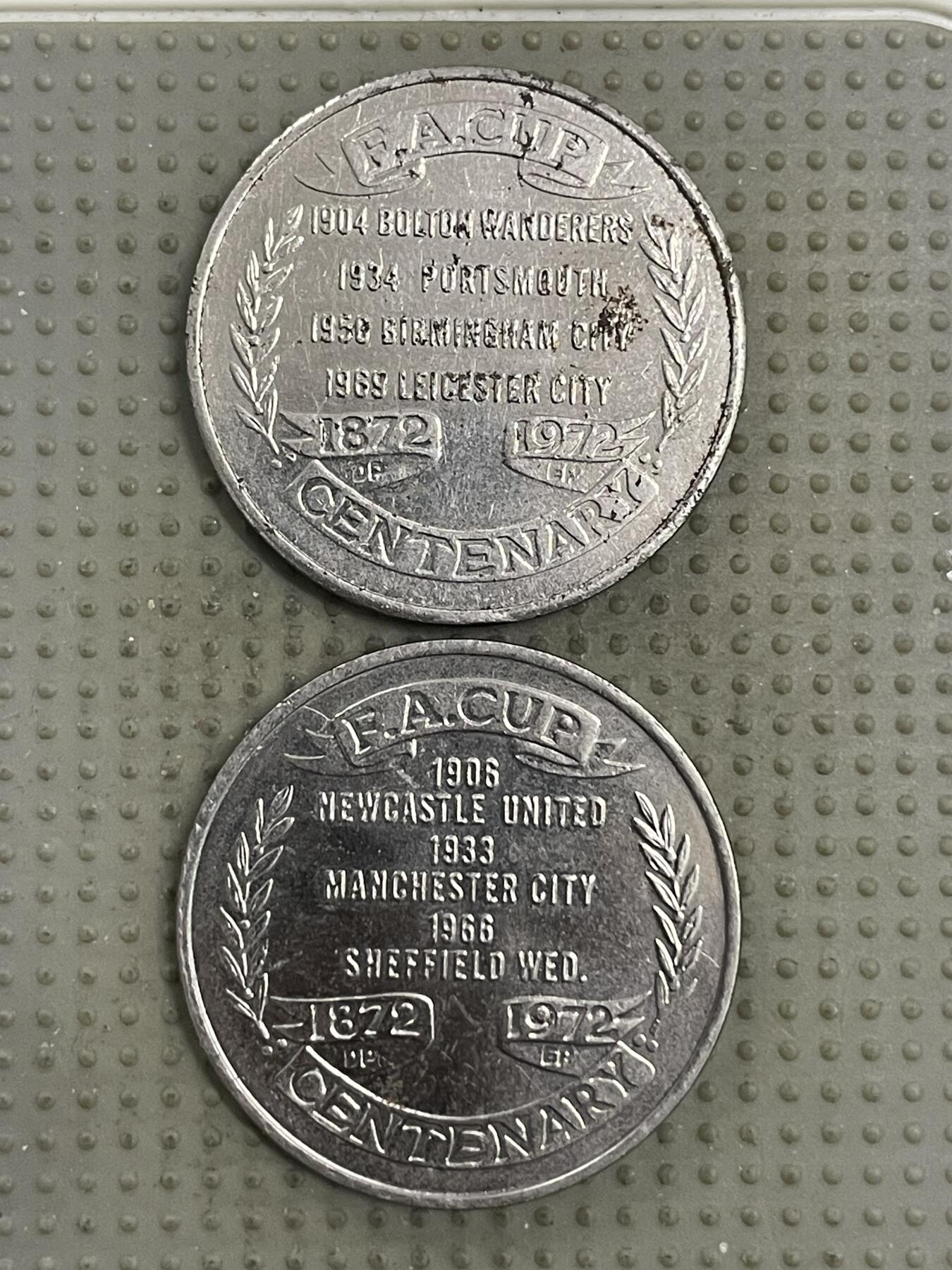 2026年第2场各国散币拍卖（总第152场） 英国英格兰足总杯100周年纪念章2枚