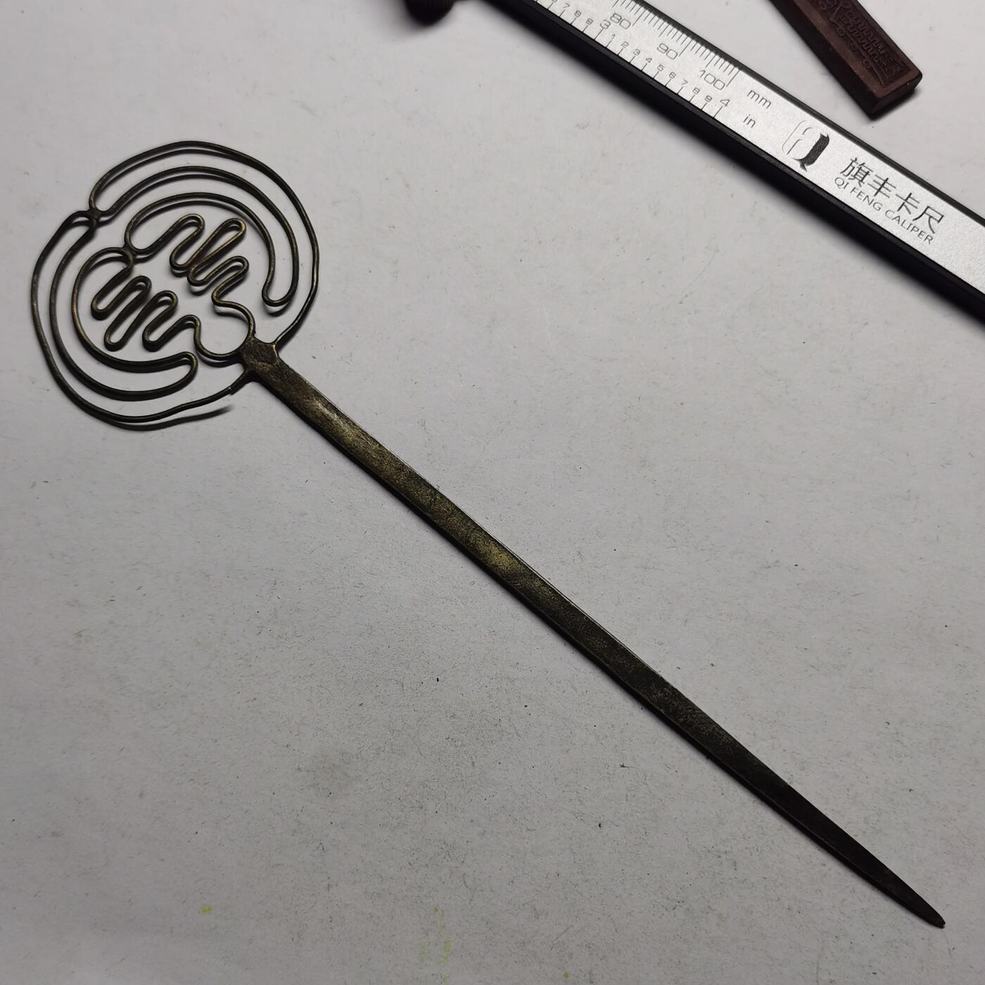 杂件专场93期 清末民国老银发簪，一边有一点断