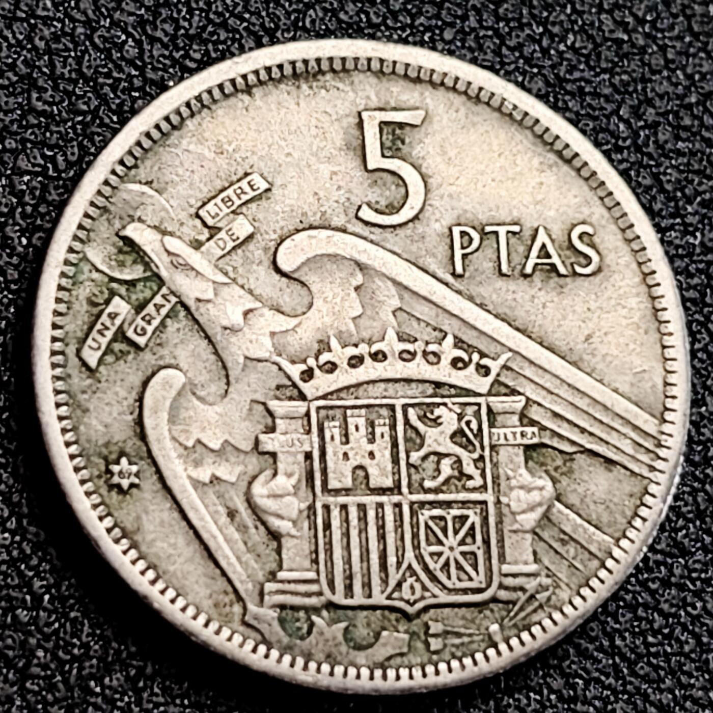 泉币菌-第164场-新年第七场 精品福利场 西班牙1957年5比塞塔 弗朗哥鹰徽23mm