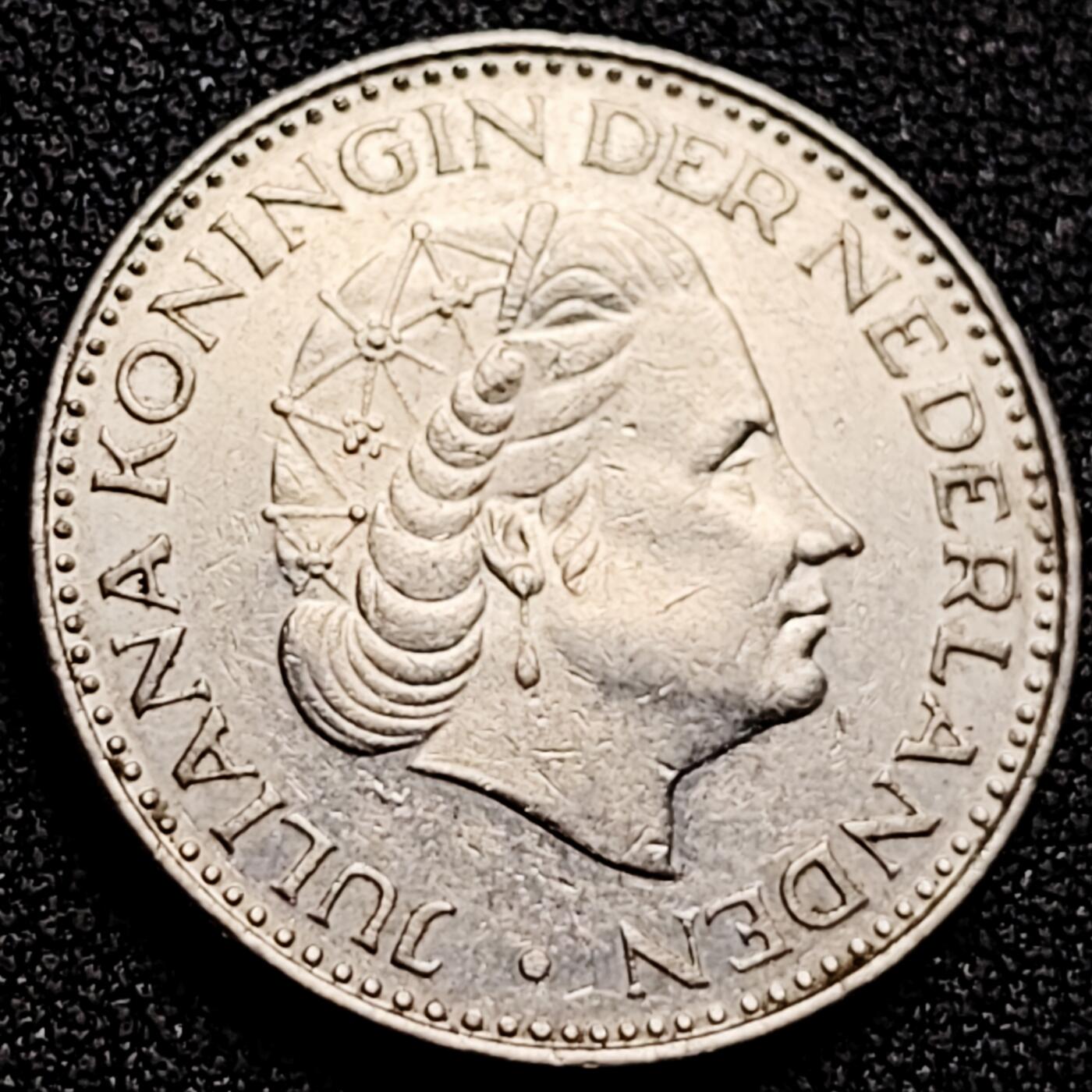 泉币菌-第165场-新年第八场 精品福利场 荷兰1盾女王朱莉安娜硬币 立狮 25毫米 