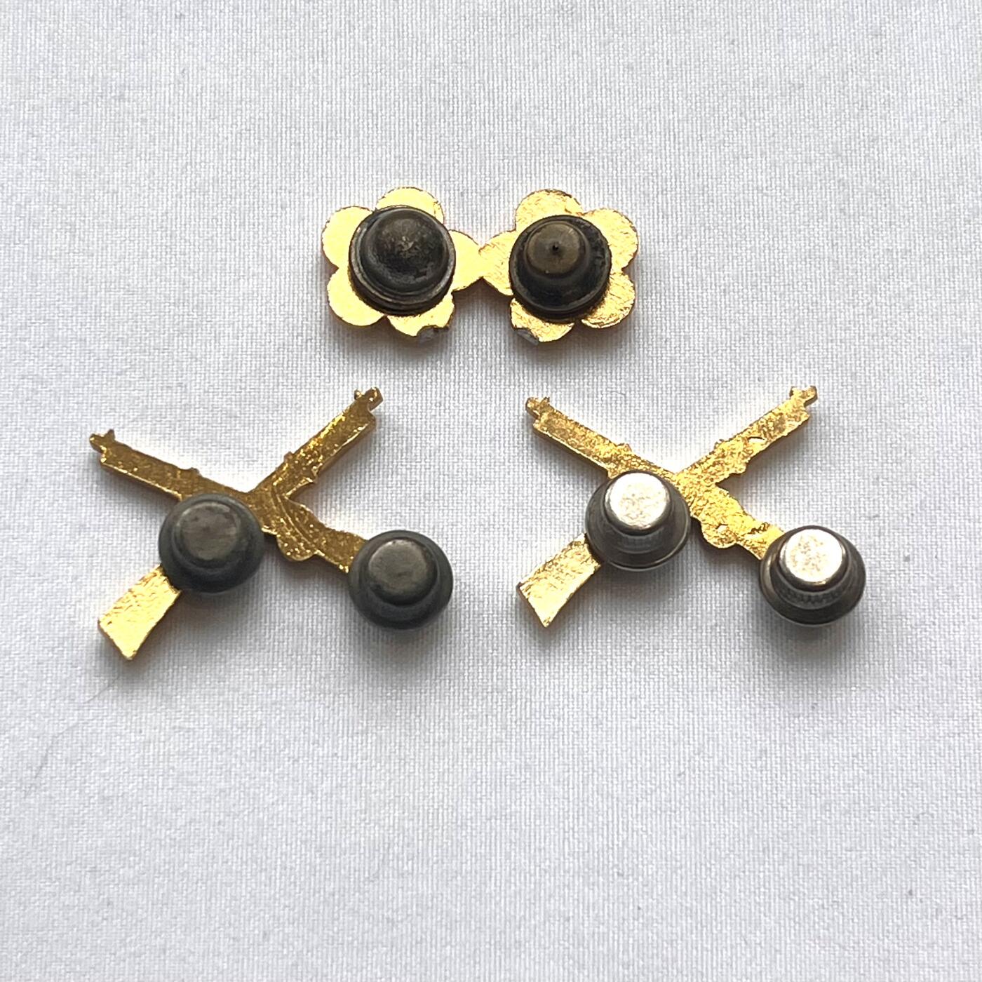 韵星假日拍卖第三十五期 -- Rimey Holidays Auction 34 【国军兵科领章】陆军步兵中校领章与阶级章一组