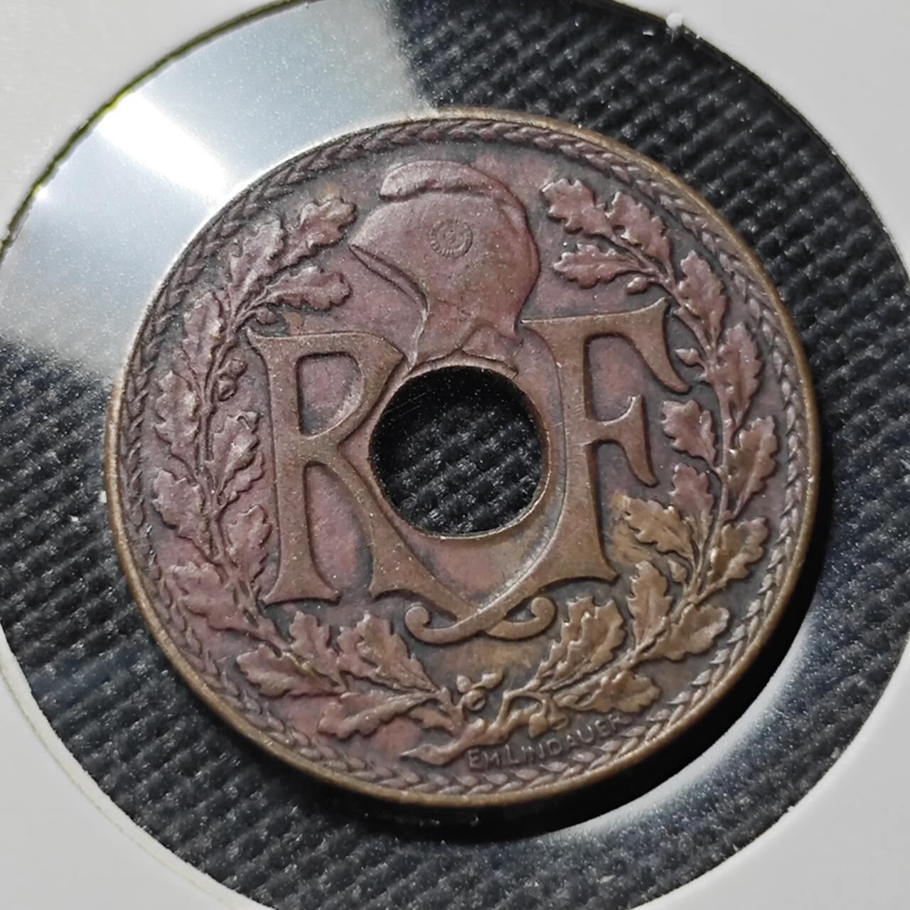 KK钱币收藏小铺  第386期  2月预留时间 周末发货  1939法属印支1/2分铜币