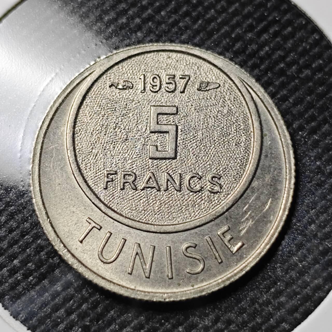KK钱币收藏小铺  第386期  2月预留时间 周末发货  1957突尼斯5法郎 好品