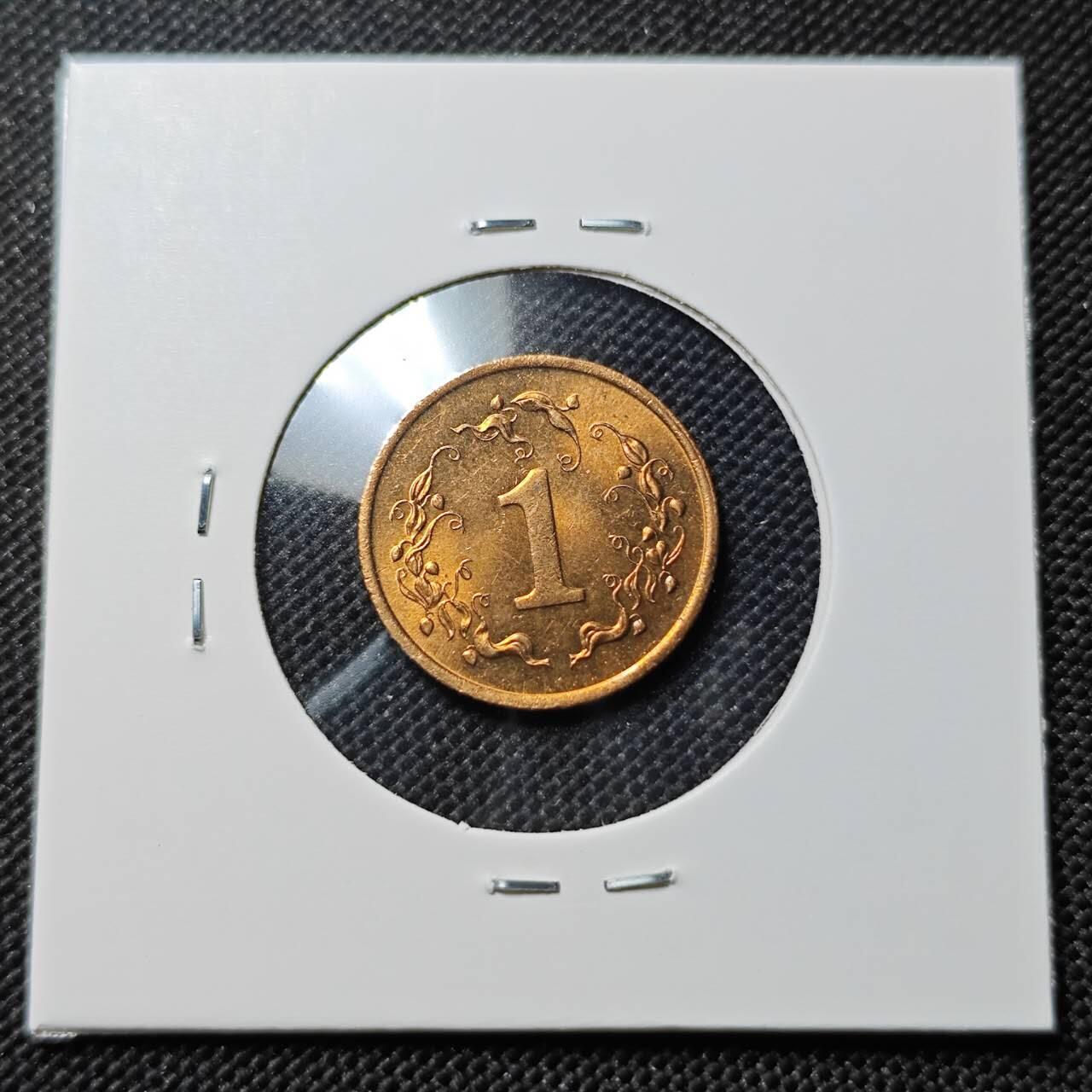 KK钱币收藏小铺  第387期  2月预留时间 周末发货  1988津巴布韦1分 好品