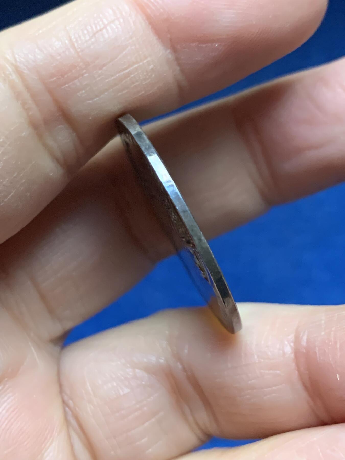 《竞宝斋》第455场 周日，周一 2场连拍 （全场包邮，欢迎送拍） 英国1902爱德华七世和亚历珊德拉皇后加冕银章 30.8mm 12.75克