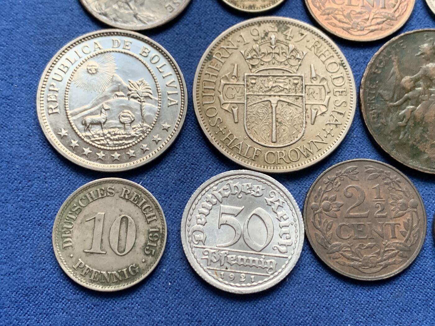 《竞宝斋》第455场 周日，周一 2场连拍 （全场包邮，欢迎送拍） 欧洲，美洲精品散币12枚一组，其中包含套币