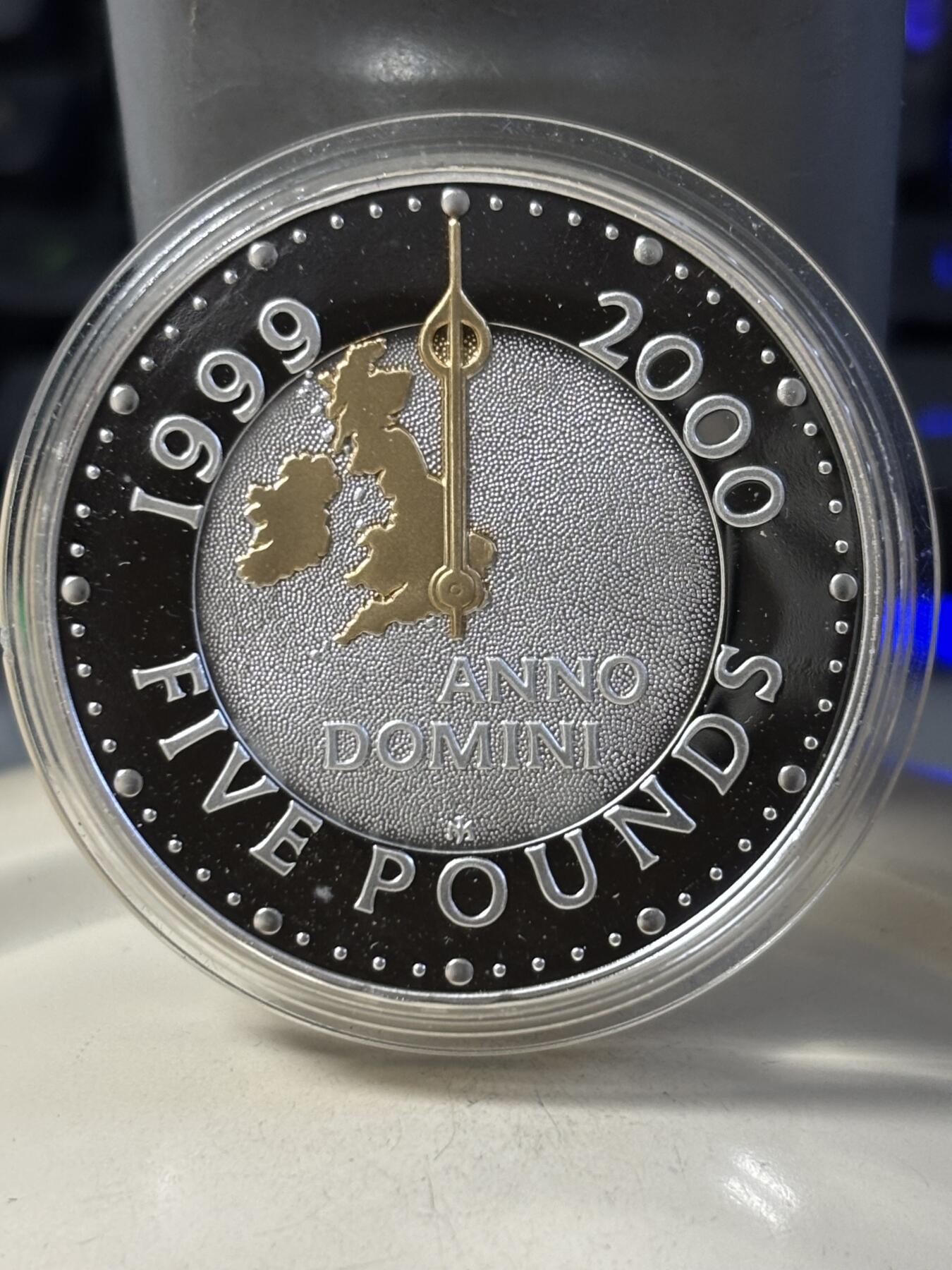 第187期拍卖 英国1999年千禧年系列时钟5镑镀金版本纪念银币，999银镀金，28.28克