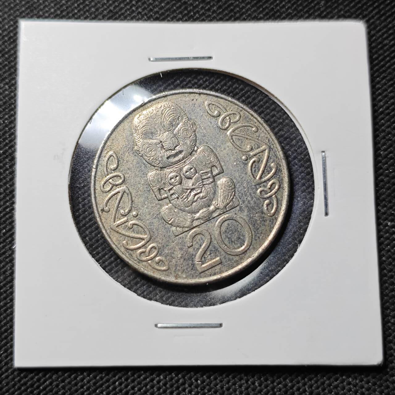 KK钱币收藏小铺  第386期  2月预留时间 周末发货 2002 新西兰20分 大版