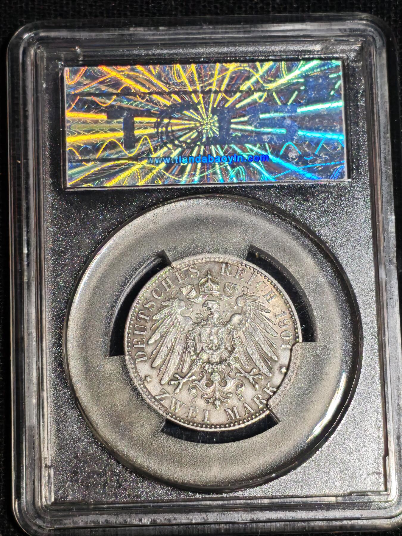 刘世昌艺术品销售中心～虎踞龙蟠*金杨在线联拍群第514期 1901年普鲁士 2马克 银币（天印评级   MS62   串号：60000210）1枚。