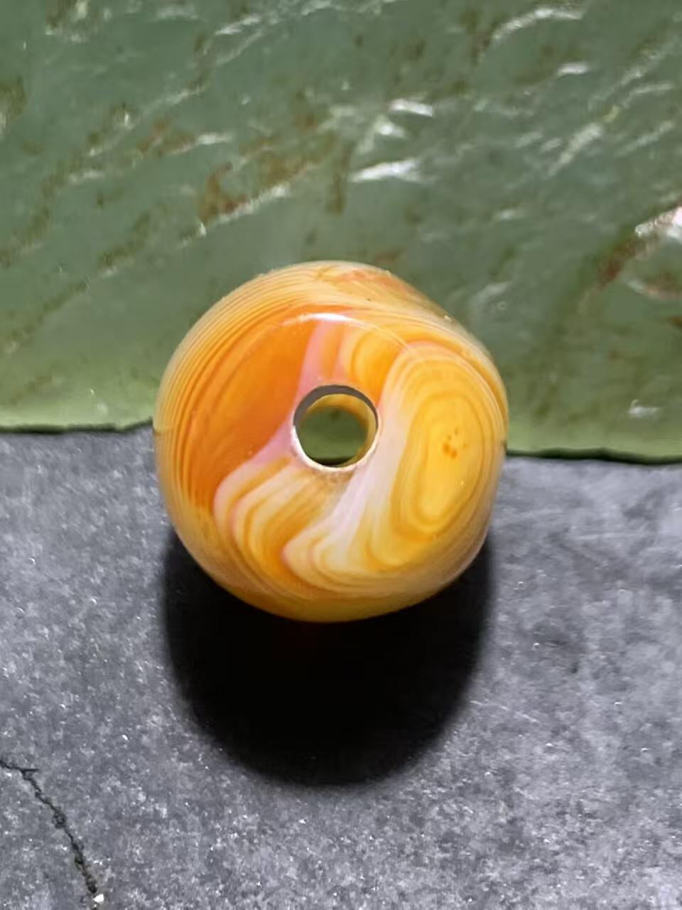 高玉化荔枝冻天眼纹缠丝玛瑙随形桶珠一颗