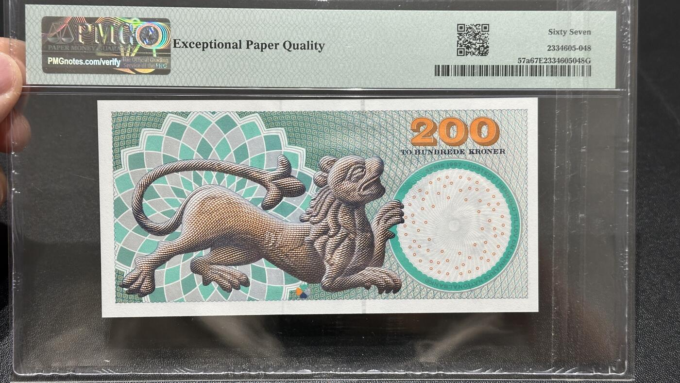 🎉🎉🎉《外钞收藏家》第六百期（年度庆典场）（本平台长期征集拍品、欢迎藏友们联系合作）❤️❤️❤️ 丹麦1997年初版浮雕版200克朗PMG67（A097全程无47，女歌剧家海博格）