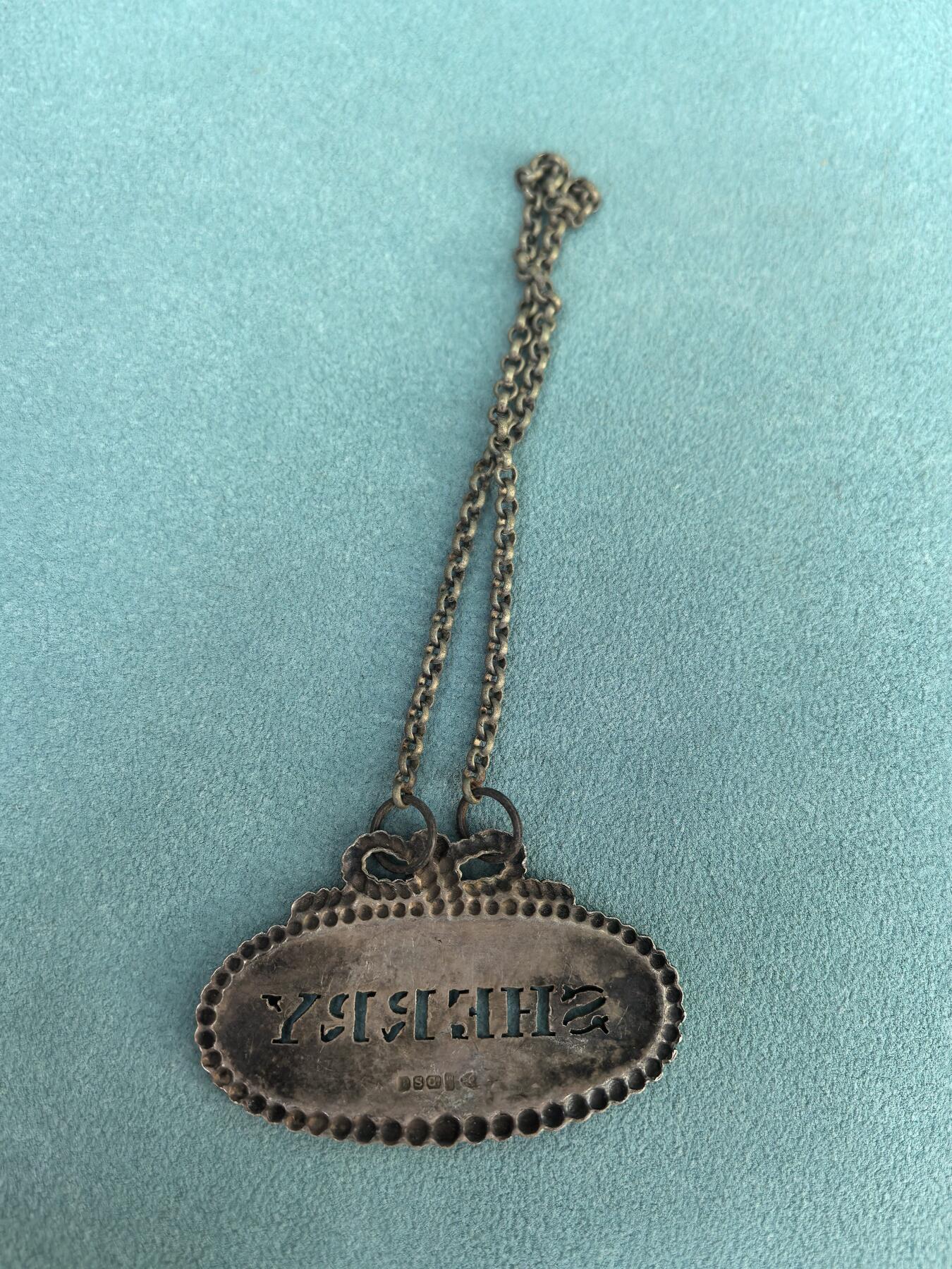 盛世勋华——号角文化勋章邮票专场拍卖第297期 英国1910年代雪莉酒标志 银质带银标厂标