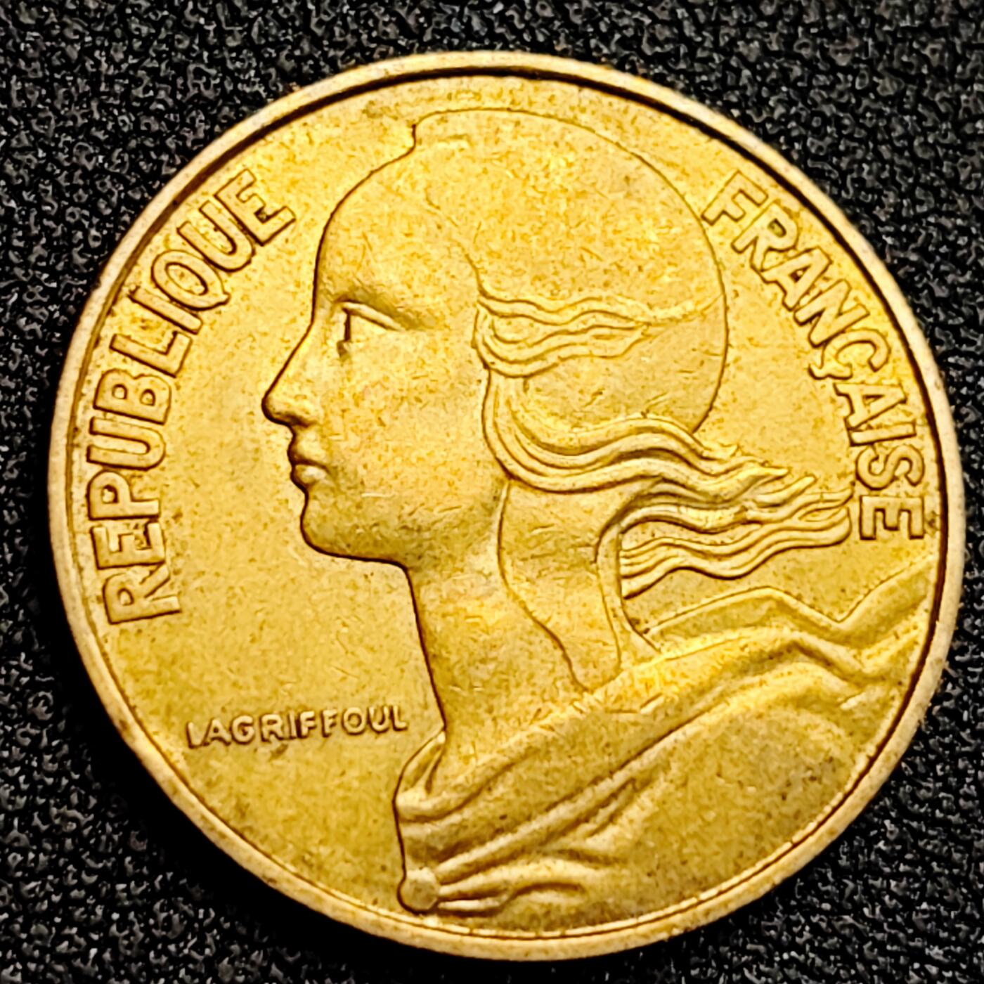 泉币菌-第164场-新年第七场 精品福利场 1967年 法国硬币20生丁铜币 麦穗女神 直径23.5mm 