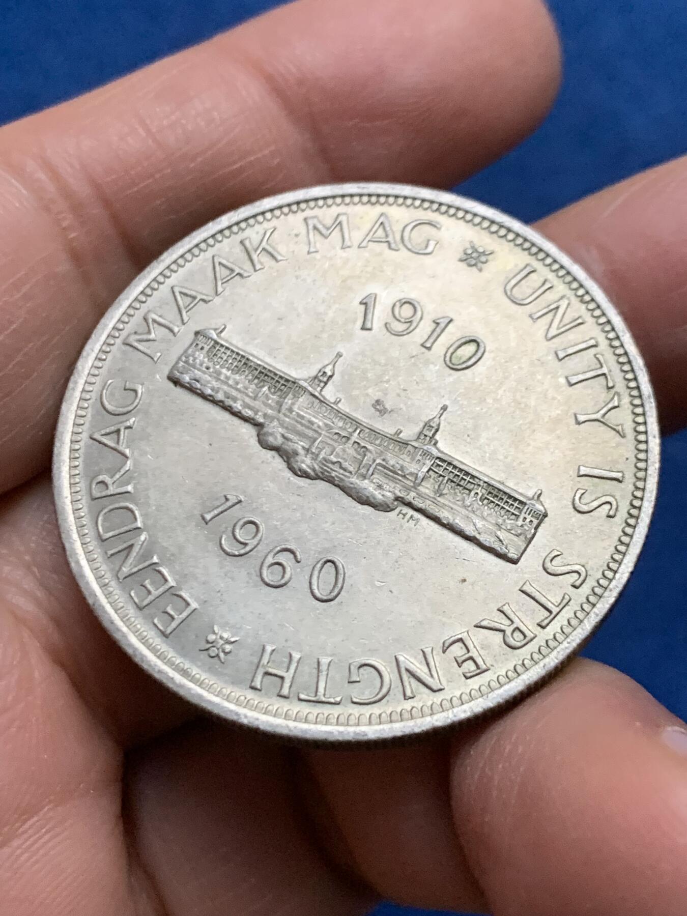 《竞宝斋》第455场 周日，周一 2场连拍 （全场包邮，欢迎送拍） 南非1960年联盟成立50周年5先令银币 原光好品