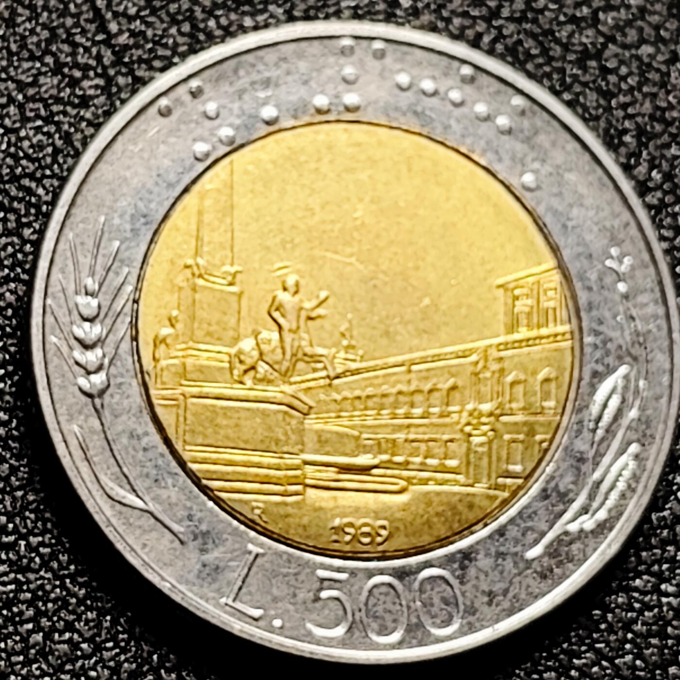 泉币菌-第165场-新年第八场 精品福利场 罗马广场 意大利500里拉硬币 直径26MM双色币 