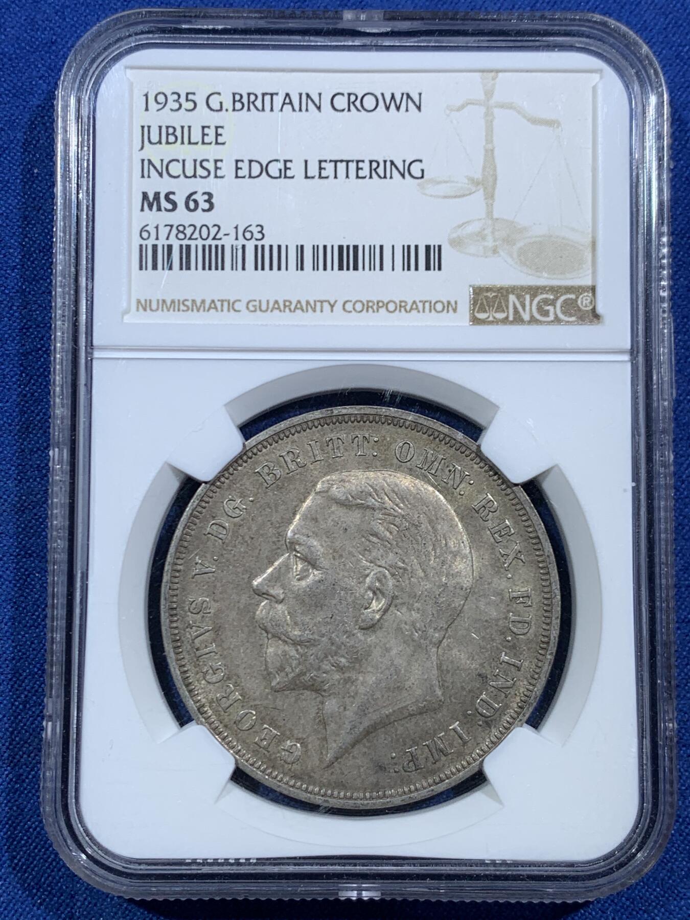 《竞宝斋》第455场 周日，周一 2场连拍 （全场包邮，欢迎送拍） NGC MS63 英国1935年乔治五世木马克朗银币