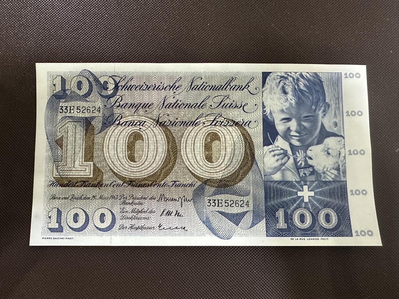 喜羊羊钱币收藏2025第12期(流通品相场) 瑞士	P-49e 1963年100法郎	品相如图				33E 52624			