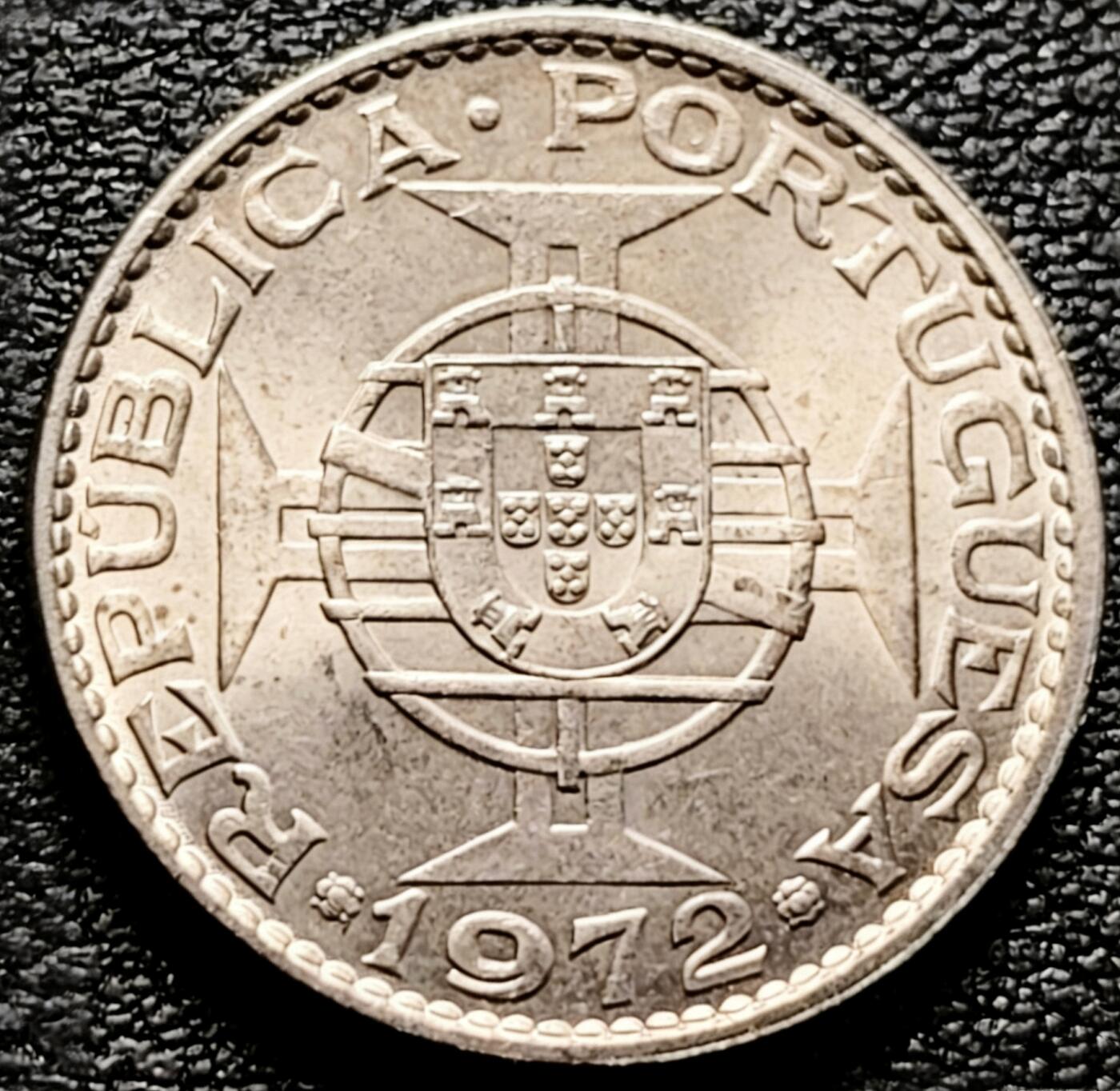 泉币菌-第161场-新年第四场 精品福利场 原光美品 葡属澳门大伍毫镍币 1972年  23mm