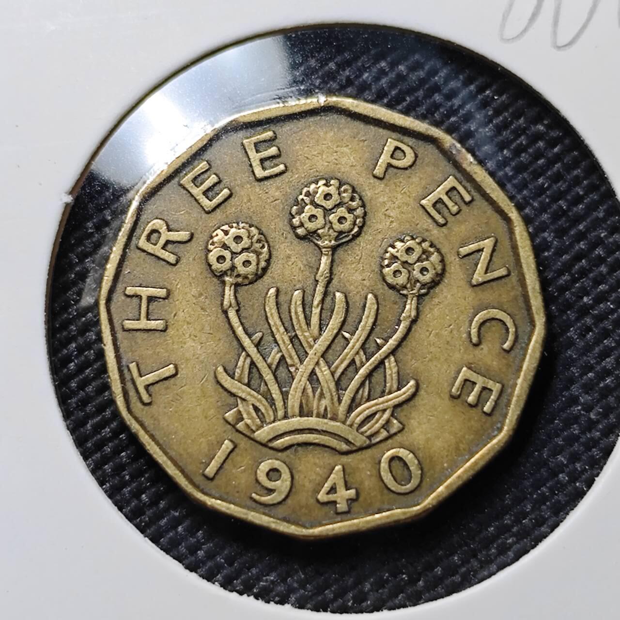 KK钱币收藏小铺  第386期  2月预留时间 周末发货  1940英国3便士铜币