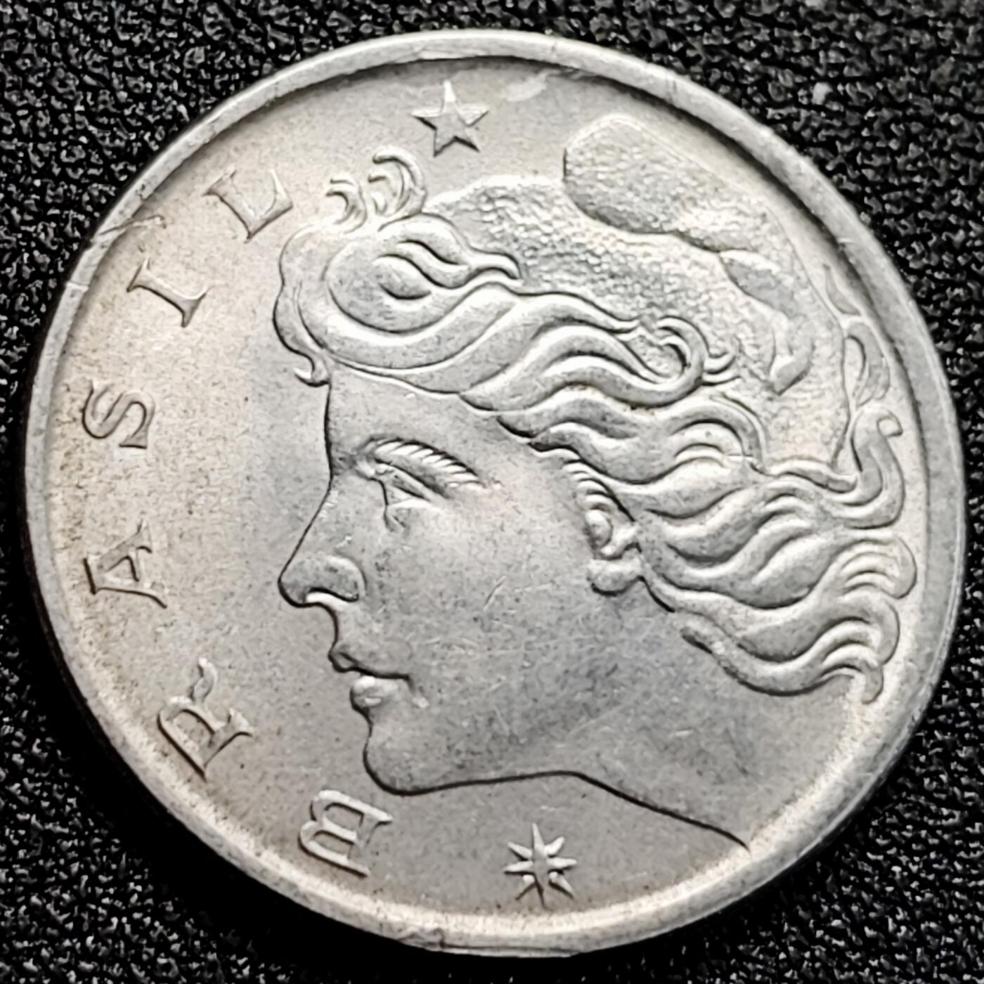 泉币菌-第164场-新年第七场 精品福利场 原光UNC 巴西1975年50分 货船起重机/自由女神 首年份铜镍币27mm