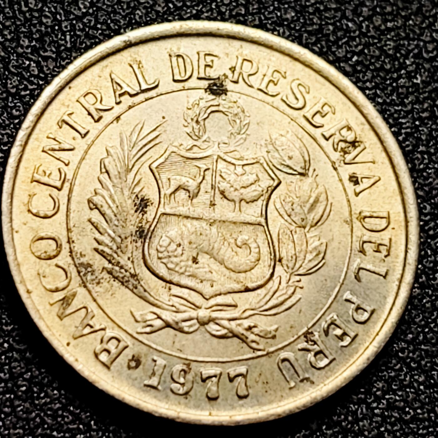 泉币菌-第164场-新年第七场 精品福利场 秘鲁19/77年5索尔 末代印加王图帕克·阿马鲁 铜镍 22mm