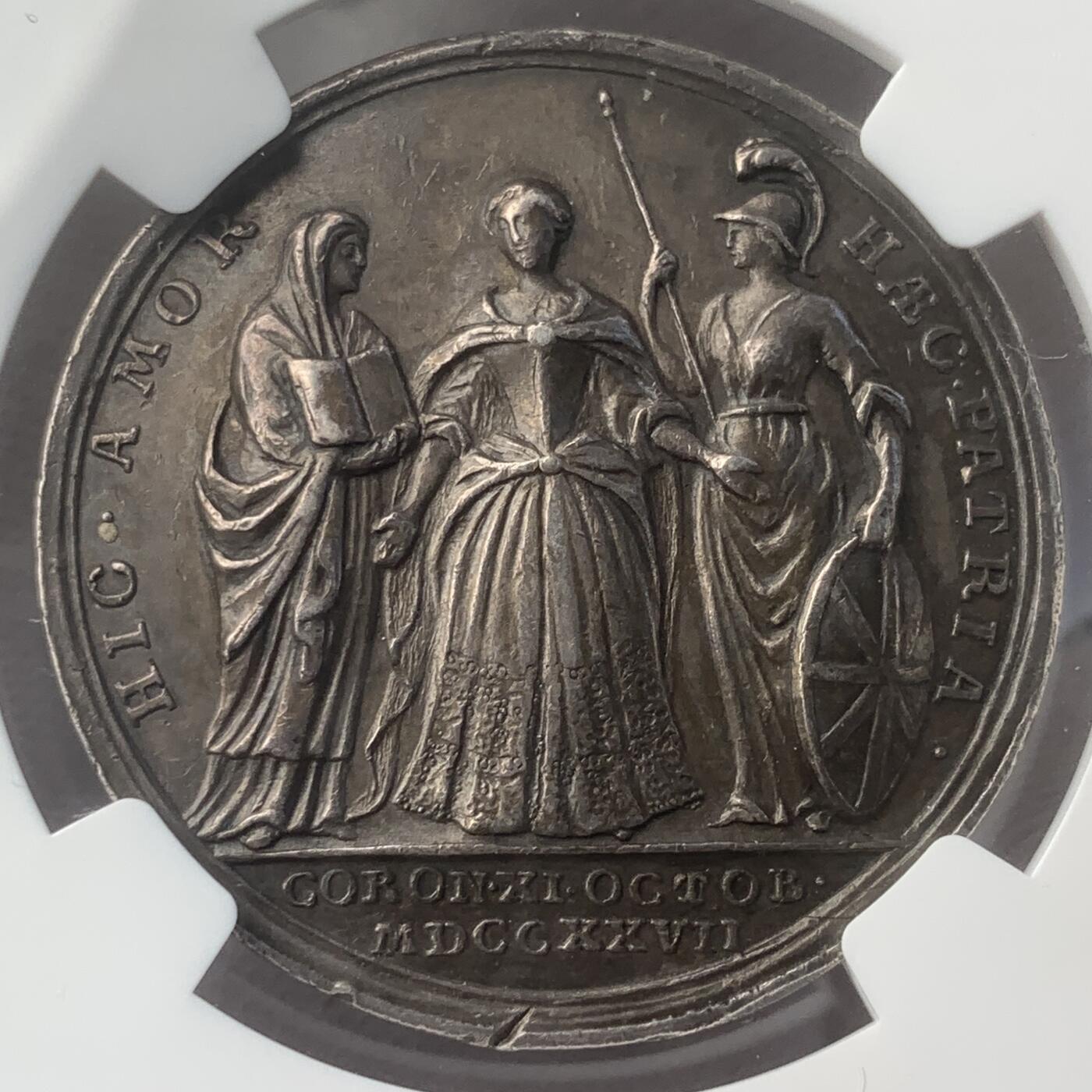 掌中浮雕-藏着的欧洲第048场 NGC AU55 ：1727年英国王后卡洛琳加冕纪念银章，35mm，发行量仅四百枚