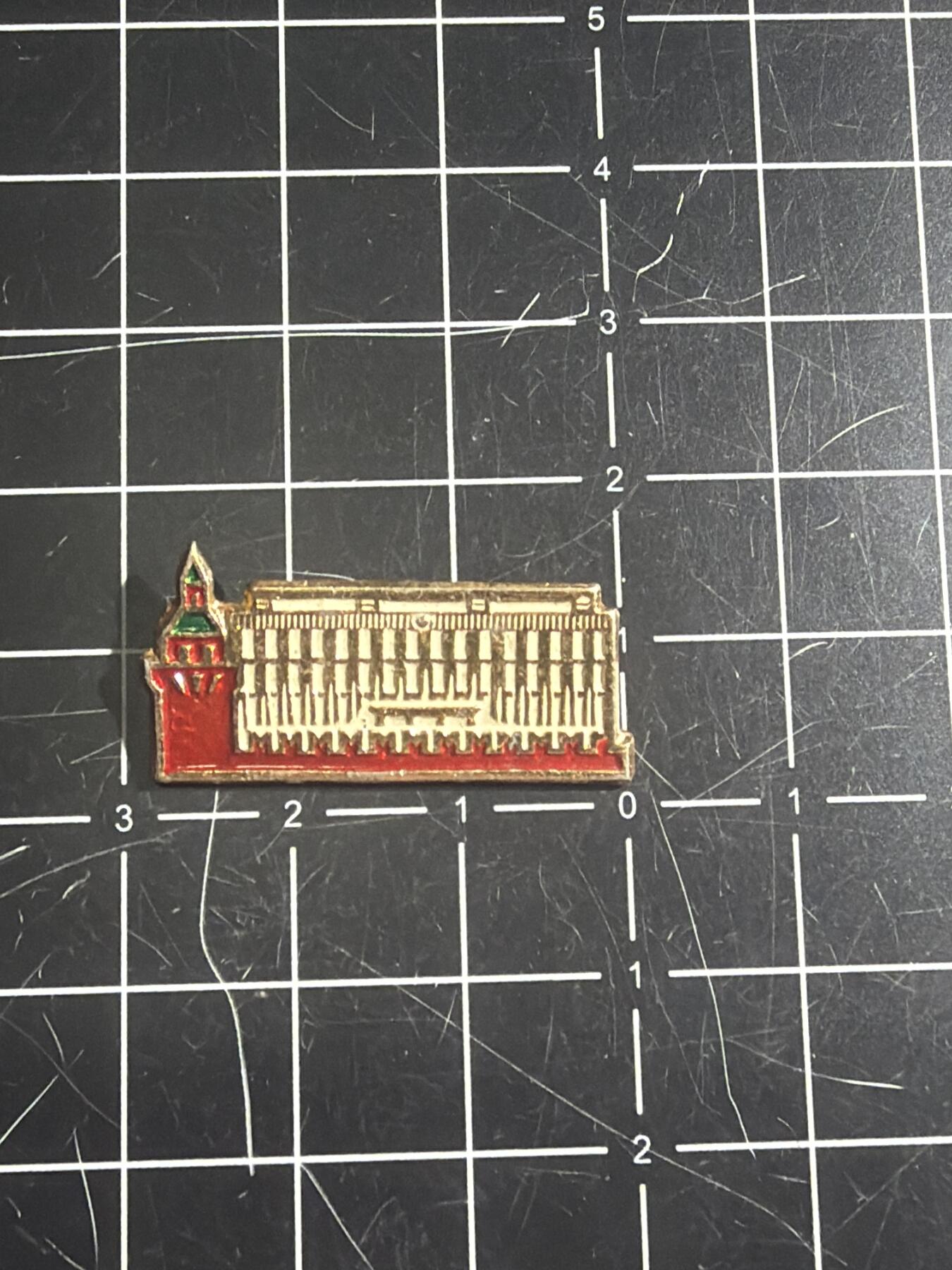 古冰库章牌勋赏收藏0起拍卖 苏联英雄城市小章