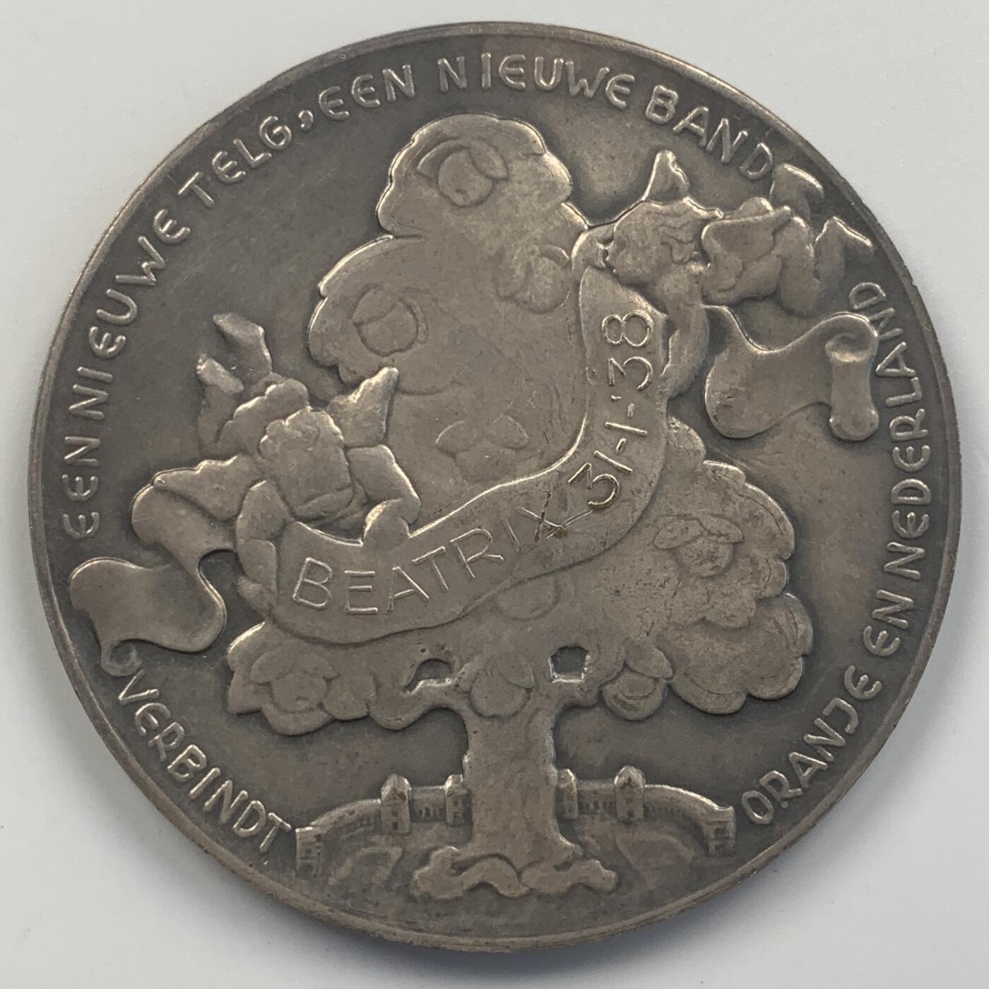 掌中浮雕-藏着的欧洲第048场