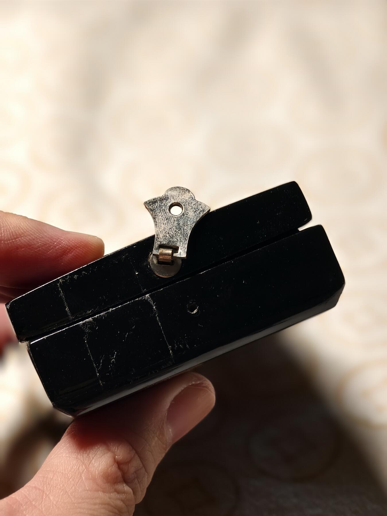 抚柳草堂-第六期章牌钱币 奖章勋章限时免佣 满百包邮 放漏专场 勋六等瑞宝章 银质19.6g原盒带杯绶 七宝烧珐琅状态好 品相如图