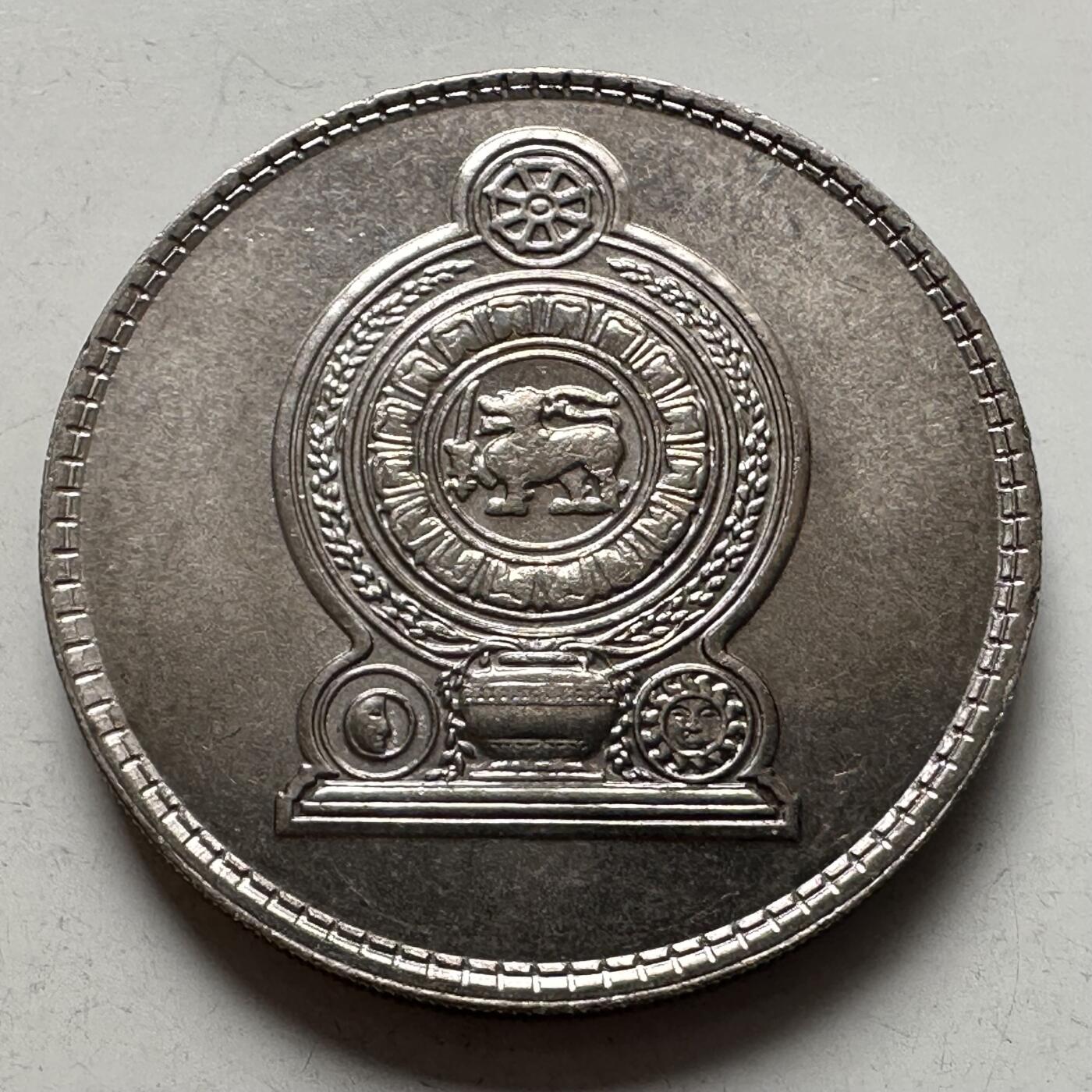 🌹外币初藏🌹🐯2026年第4场  每周二四六晚8️⃣点 接代拍 斯里兰卡1978年一卢比纪念币