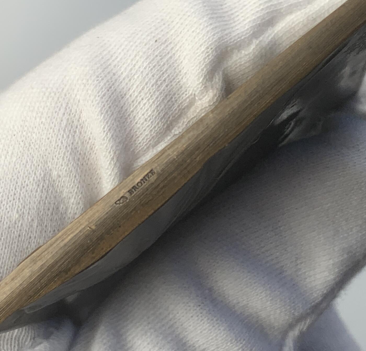 掌中浮雕-藏着的欧洲第048场 1902年法国巴黎医学院查理•沙布尔纪念铜章，70 X 58mm；  雕刻家：Jules-Clement Chaplain(1839-1909)