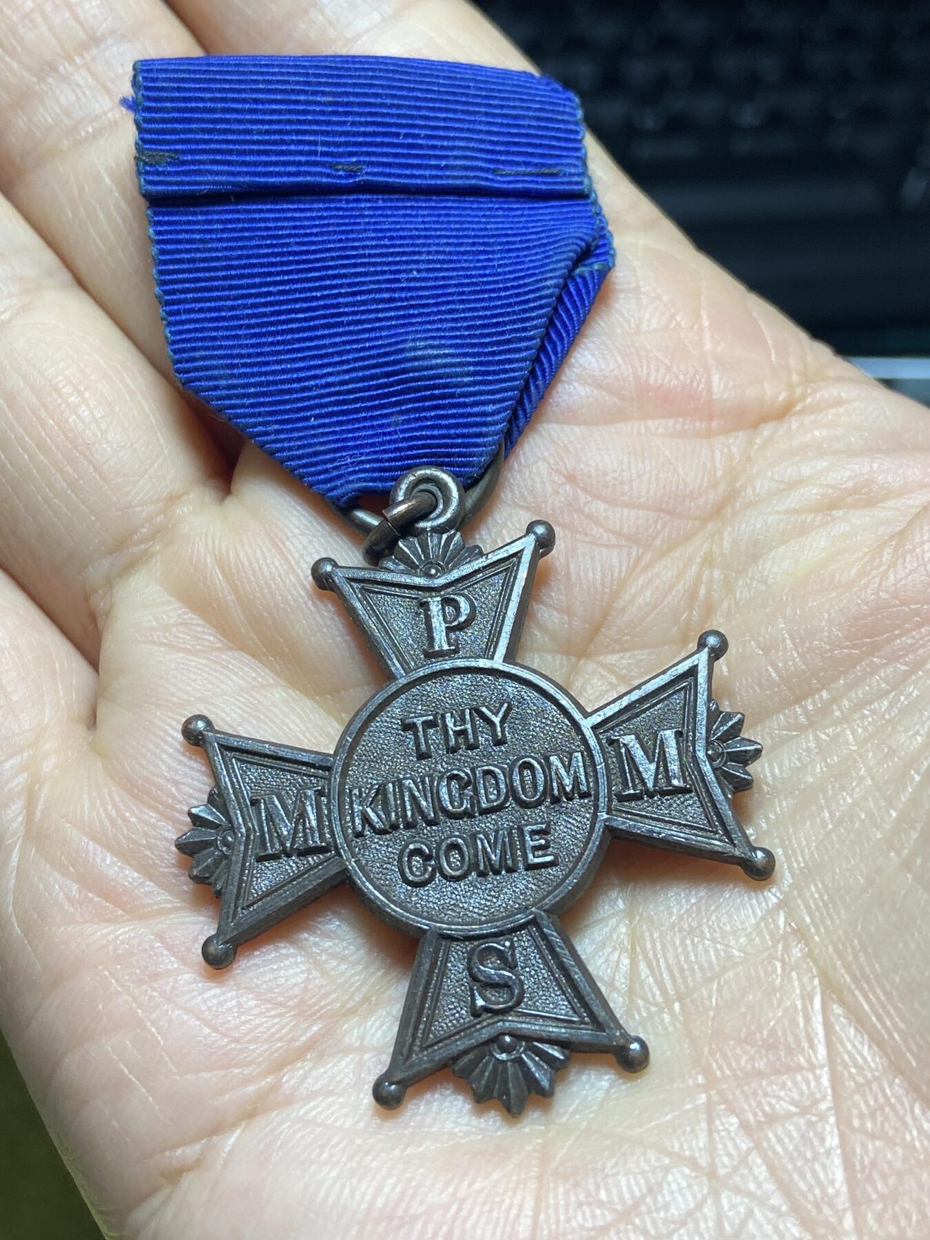 2026年第五场(总第一百七十四场）外国好品散币场(免佣金) 好品–英国🇬🇧宗教徽章，直径36mm，重10.5g(英国卫理公会基督教圣诗班/主日学相关徽章，19世纪末至20世纪初)