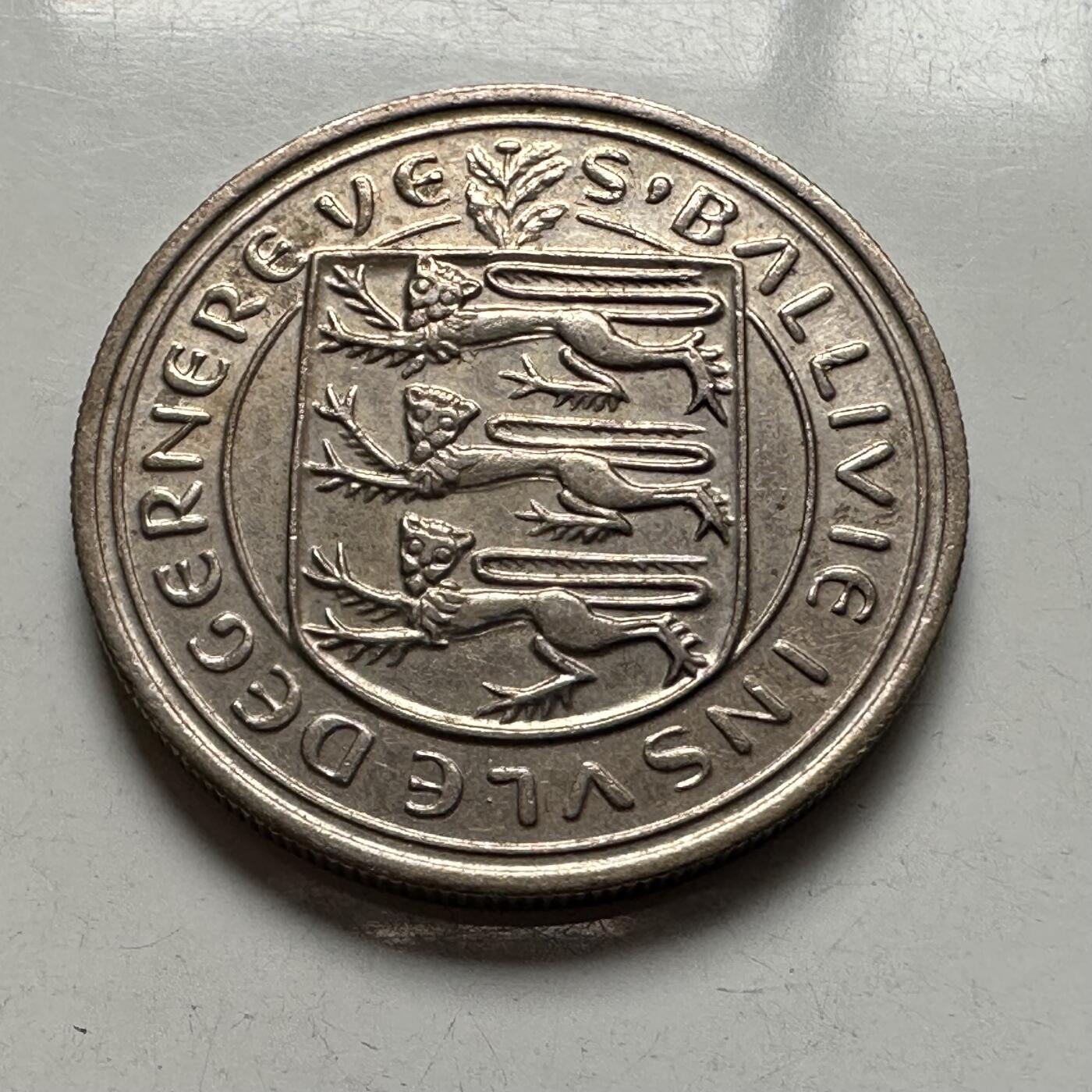 🌹外币初藏🌹🐯2026年第4场  每周二四六晚8️⃣点 接代拍 根西岛1977年5便士