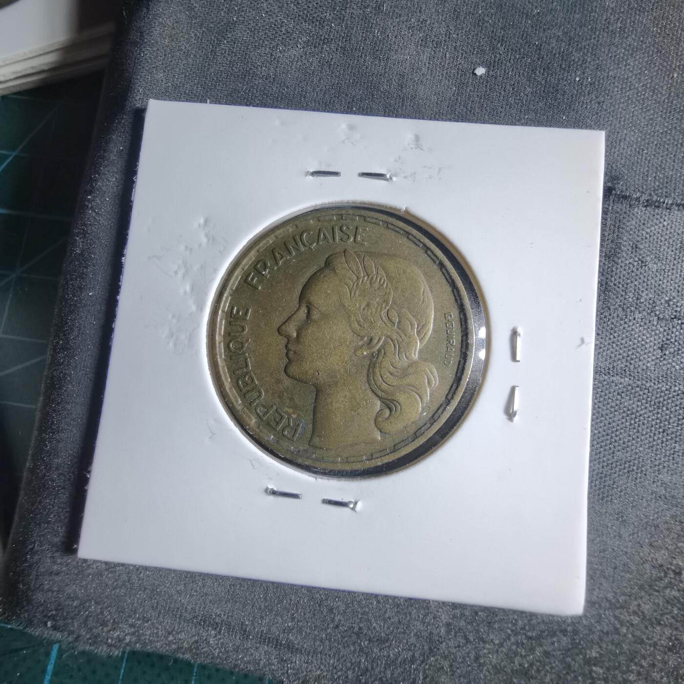 沼泽如烟--第954场 法国1951年50法郎