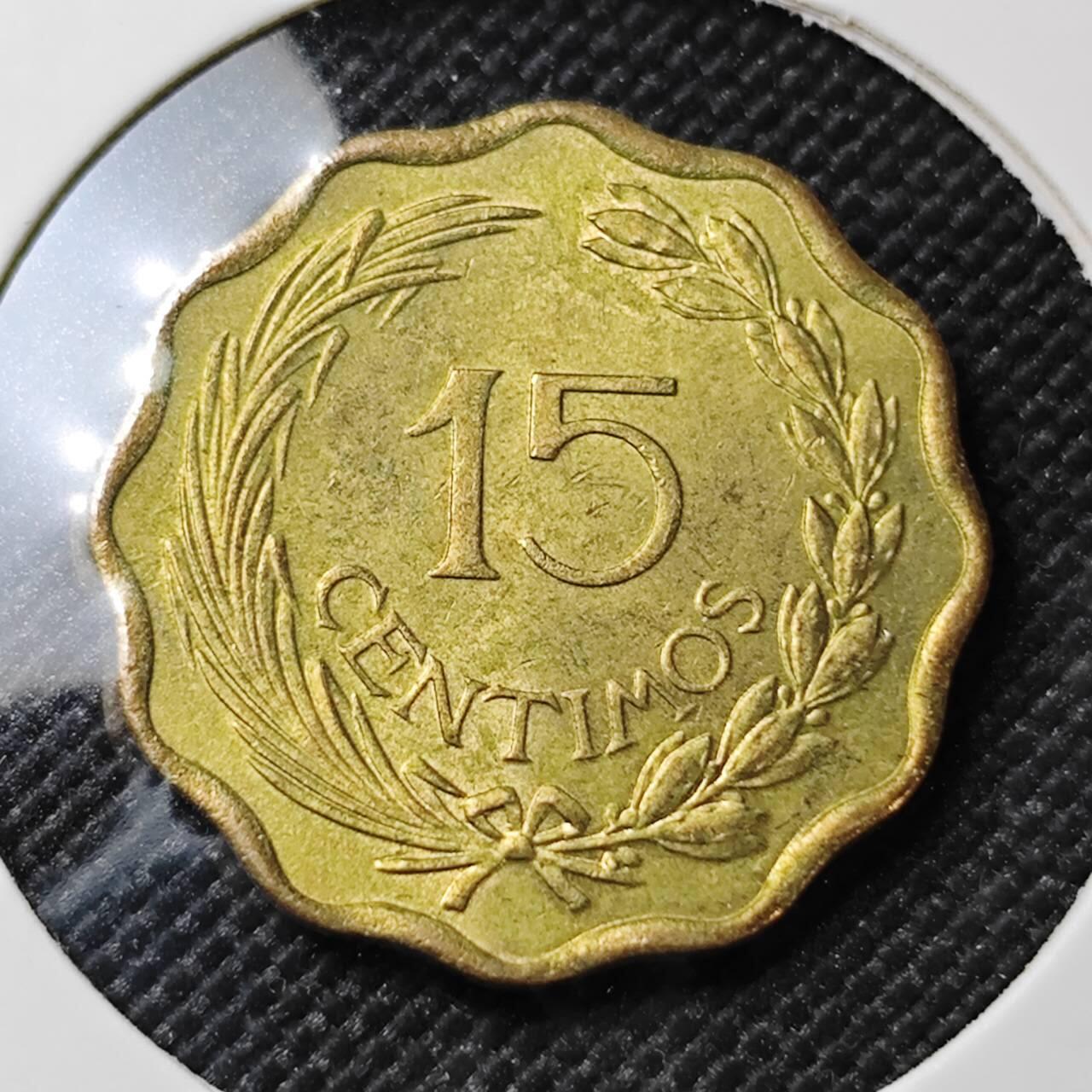 KK钱币收藏小铺  第387期  2月预留时间 周末发货   1953巴拉圭15分铜币