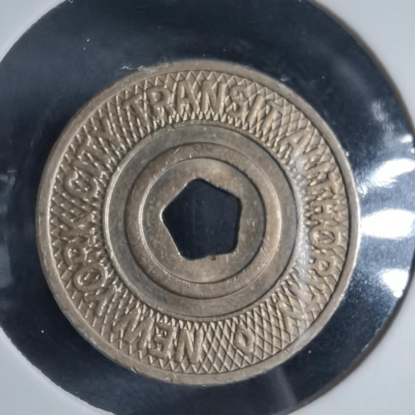 沼泽如烟--第954场 代币