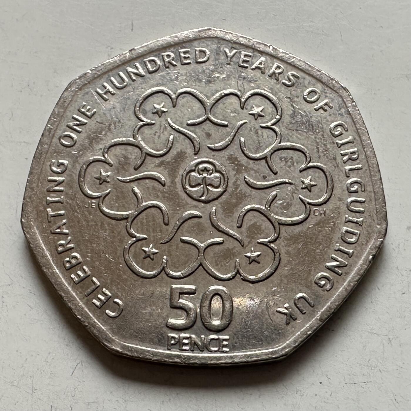 🌹外币初藏🌹🐯2026年第4场  每周二四六晚8️⃣点 接代拍 英国2010年50便士纪念币