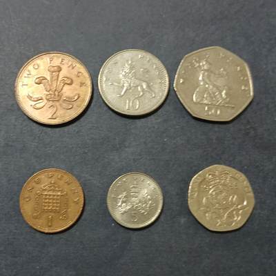 【游宝包邮场】蛇年第105期 纸钞硬币卡牌综合场[一] - 英国🇬🇧 套币 中年女王