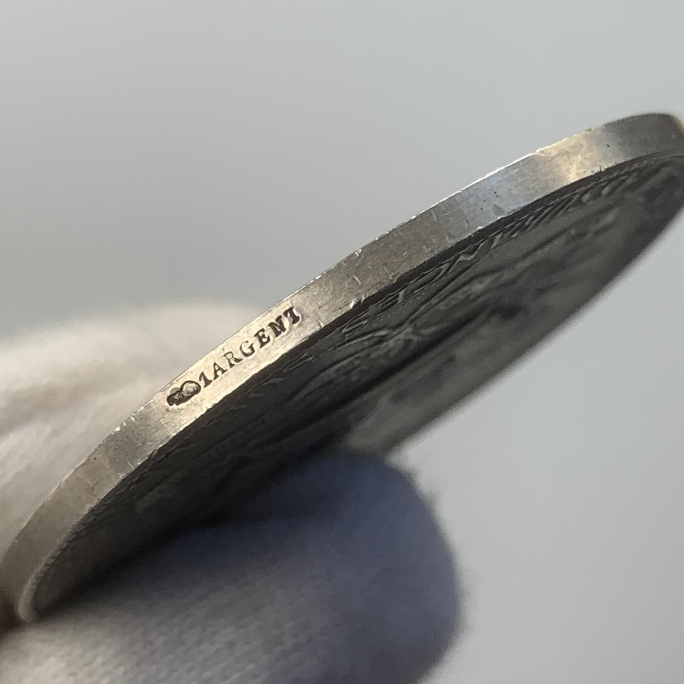 掌中浮雕-藏着的欧洲第048场