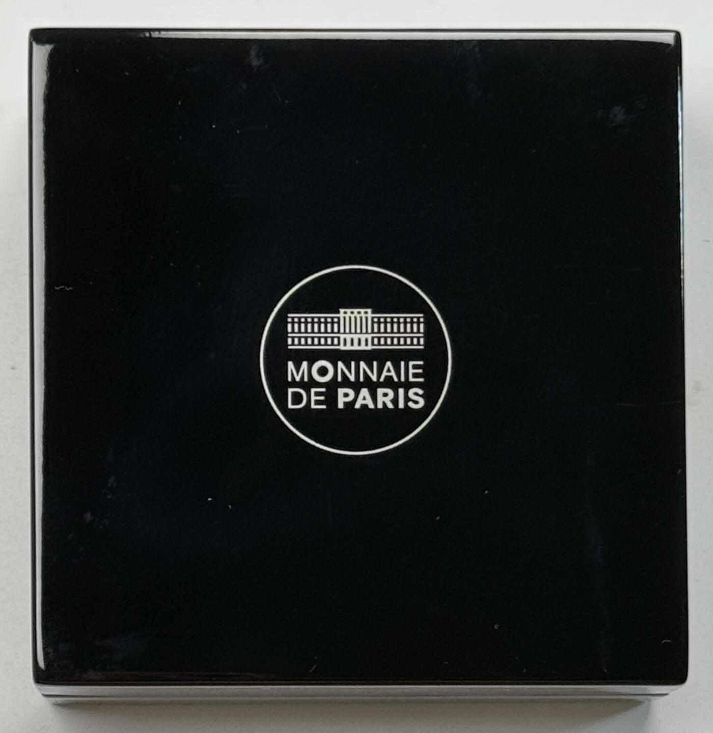 S&S Numismatic世界钱币-拍卖 第118期  法国2018年 法兰西瑰宝-宝诗龙-常青春藤 10欧元精制纪念异形银币 盒证齐全