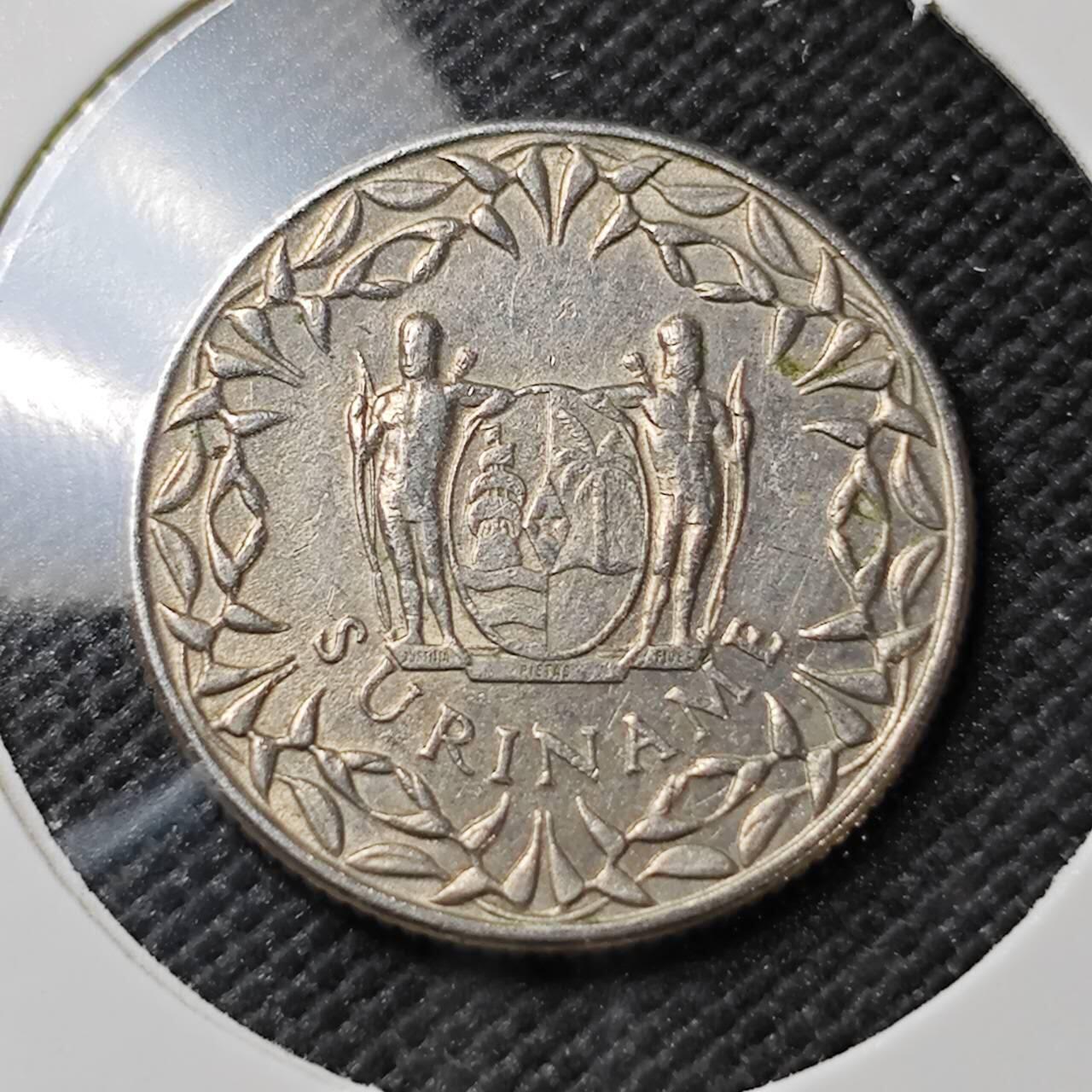 KK钱币收藏小铺  第387期  2月预留时间 周末发货  苏里南25分