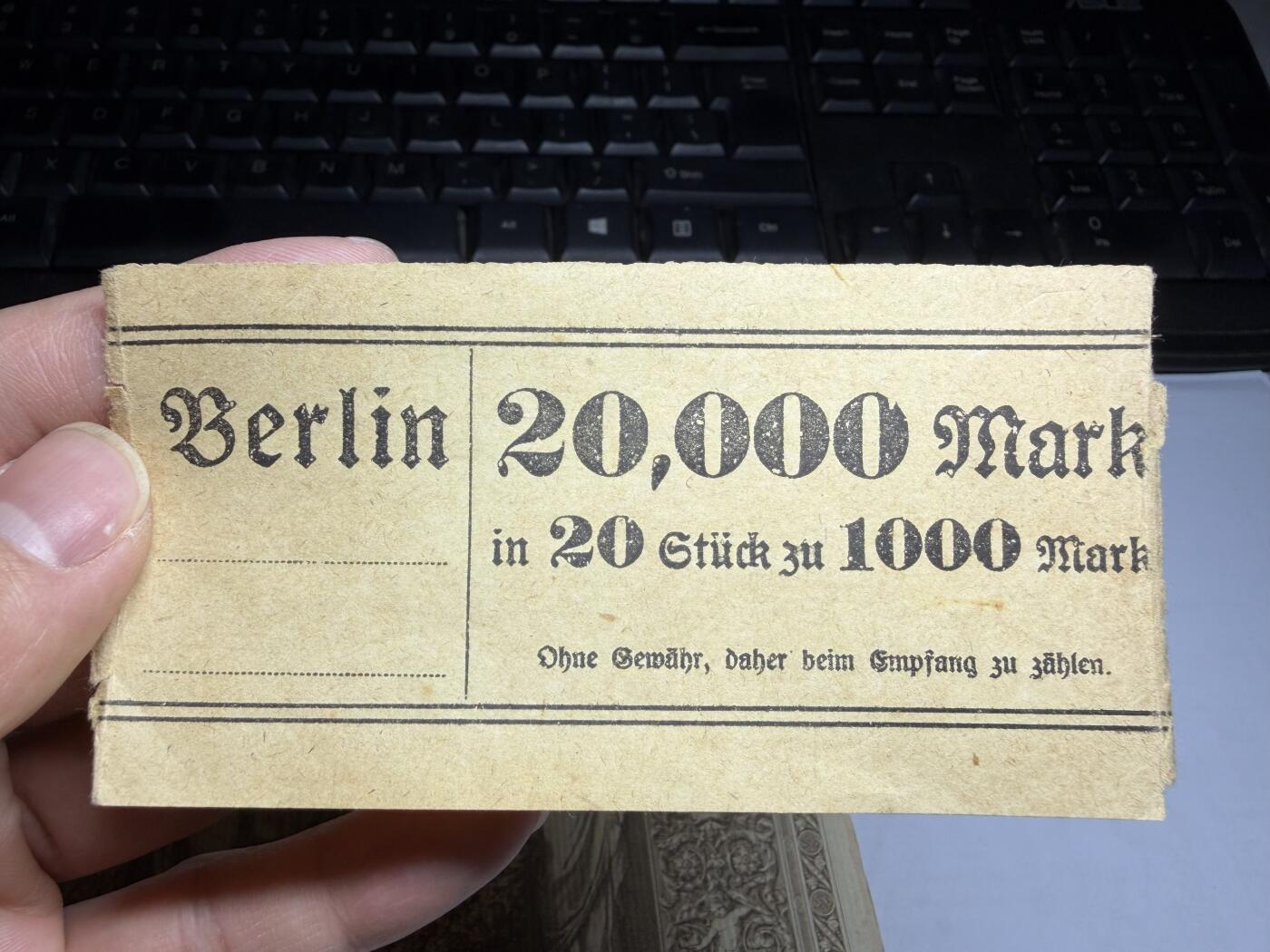 2026年集古藏今外币拍卖第一期-第3场—（总第300拍-纸币专场），本期拍完结算一次，发货时间2-3天，休息几天后继续新的一期拍卖。 稀少全新原封1910年20连号德国1000马克，带腰条