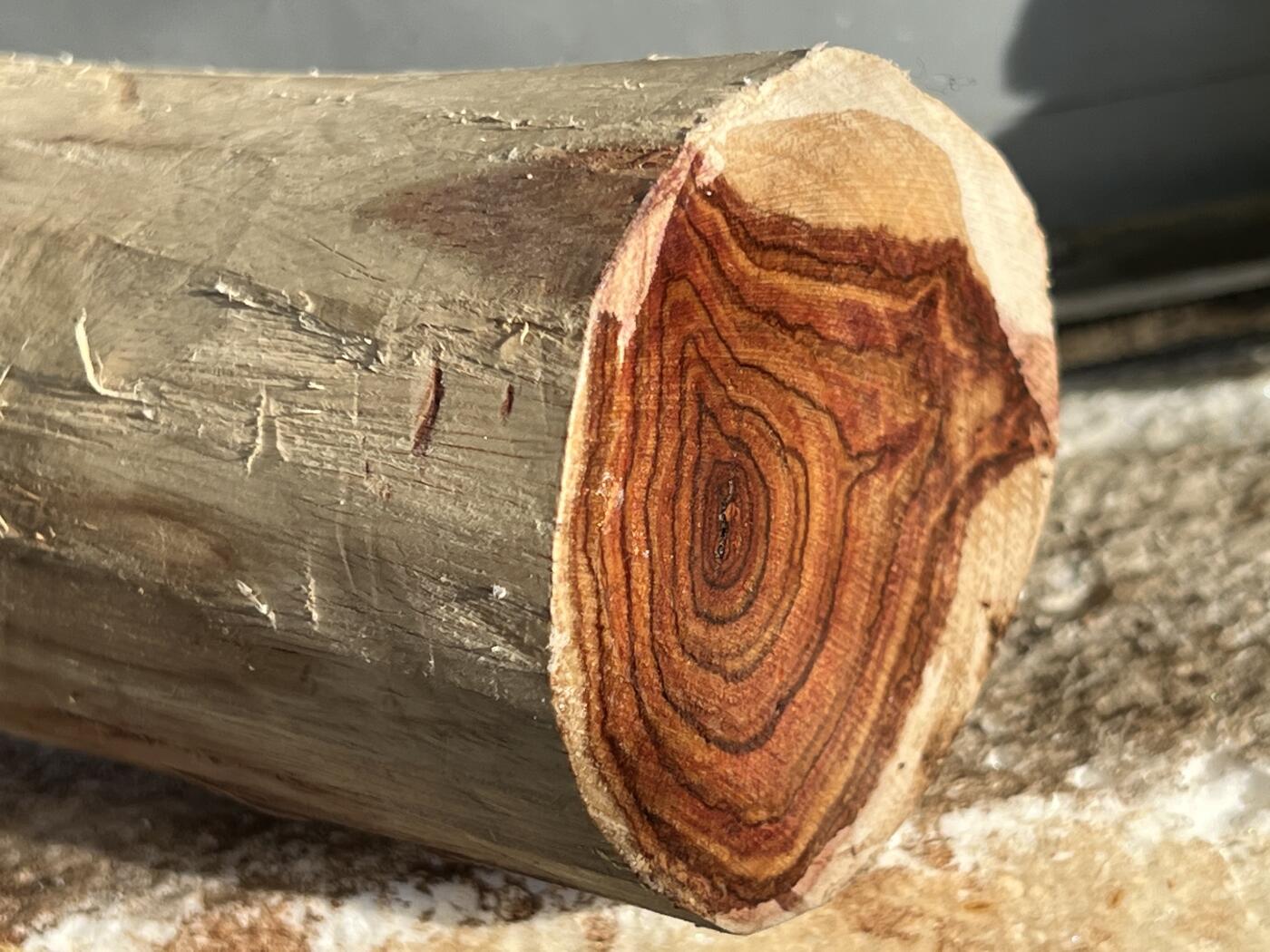 零元拍：  NO.68-2海南黄花梨原料。尺寸约120/55/70MM