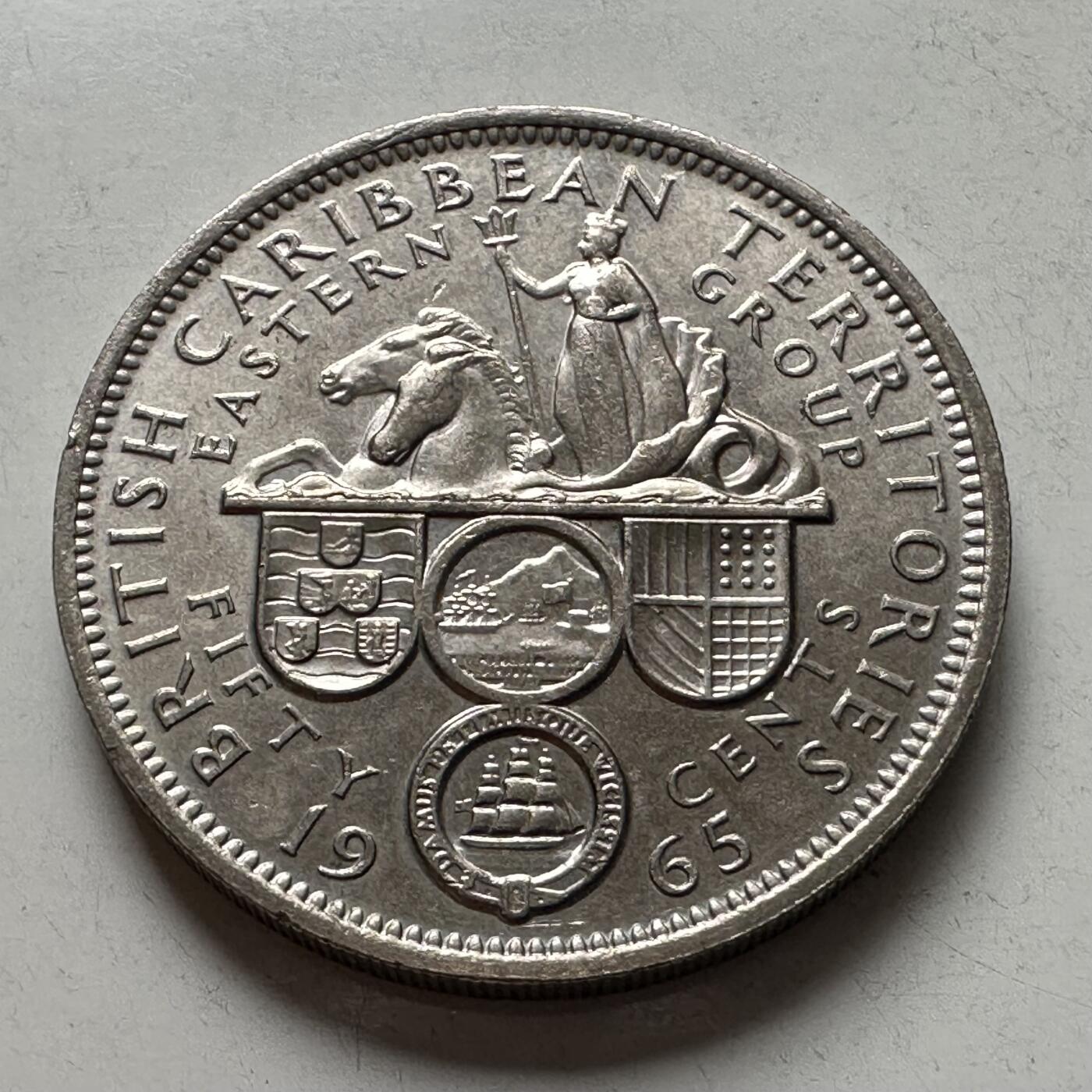 🌹外币初藏🌹🐯2026年第4场  每周二四六晚8️⃣点 接代拍 东加勒比1965年50分