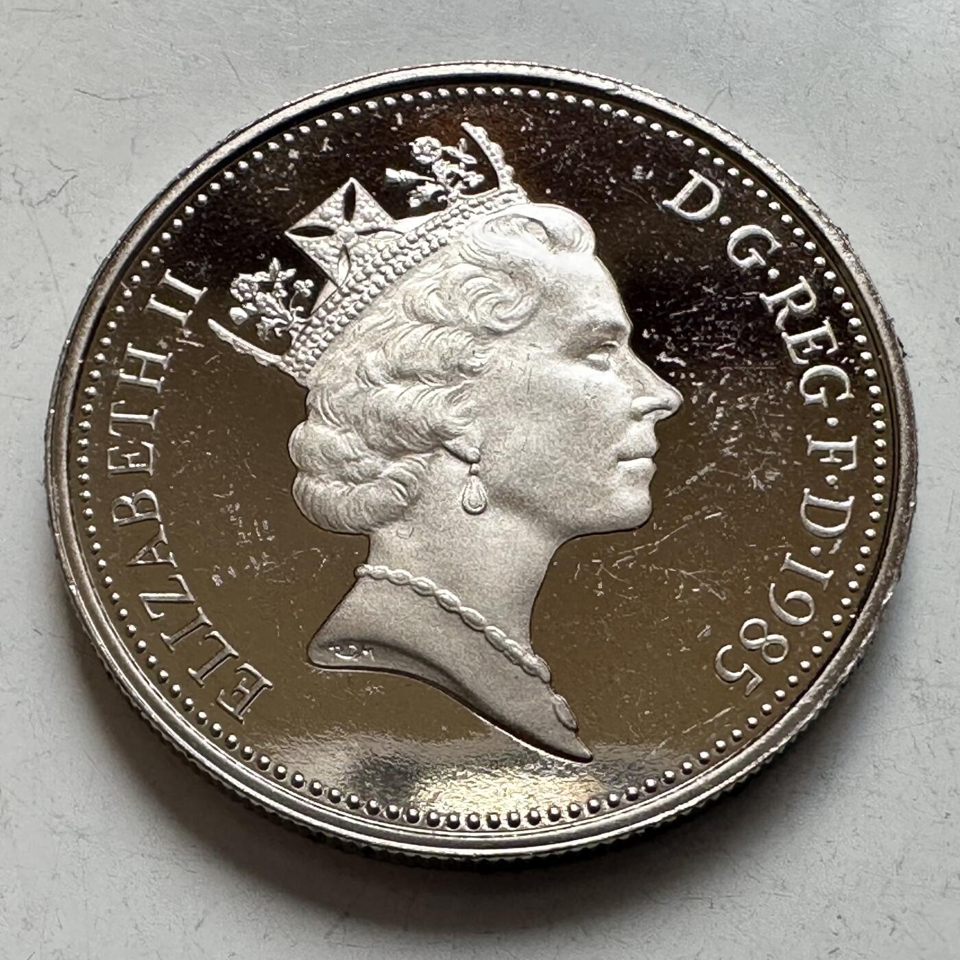 🌹外币初藏🌹🐯2026年第4场  每周二四六晚8️⃣点 接代拍 英国1985年五便士 精制币 b