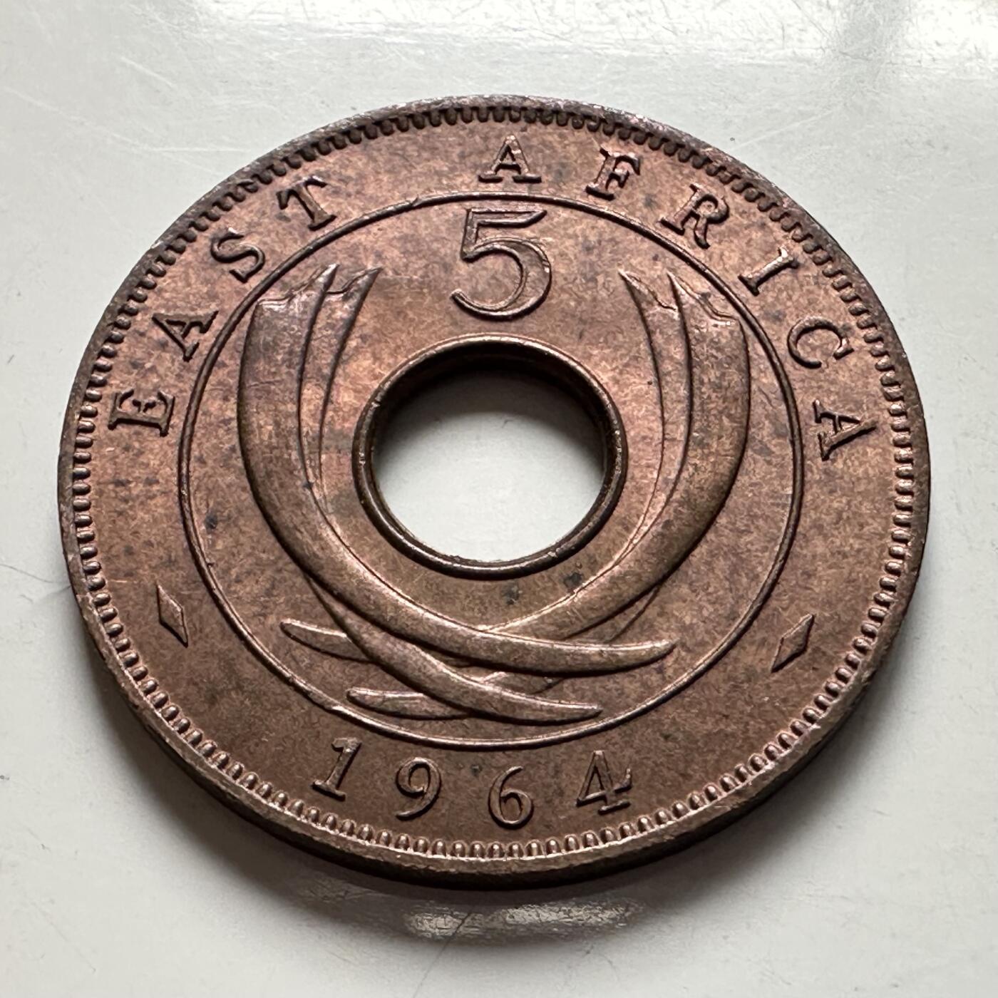 🌹外币初藏🌹🐯2026年第4场  每周二四六晚8️⃣点 接代拍 东非1964年五分 独立首版