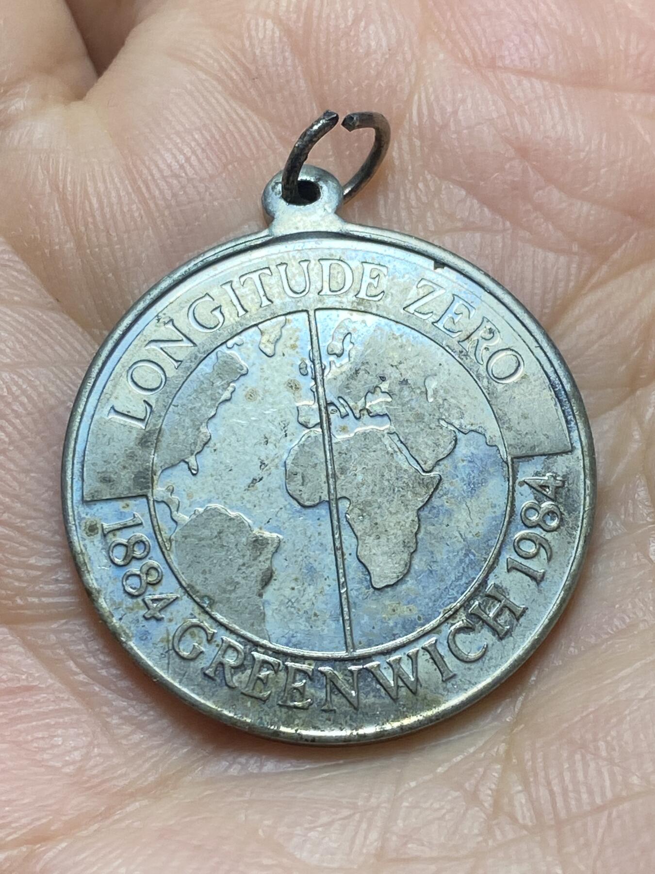 2026年第五场(总第一百七十四场）外国好品散币场(免佣金) 英国🇬🇧1984年格林尼治本初子午线确立百年纪念章，直径26mm，重7.75g