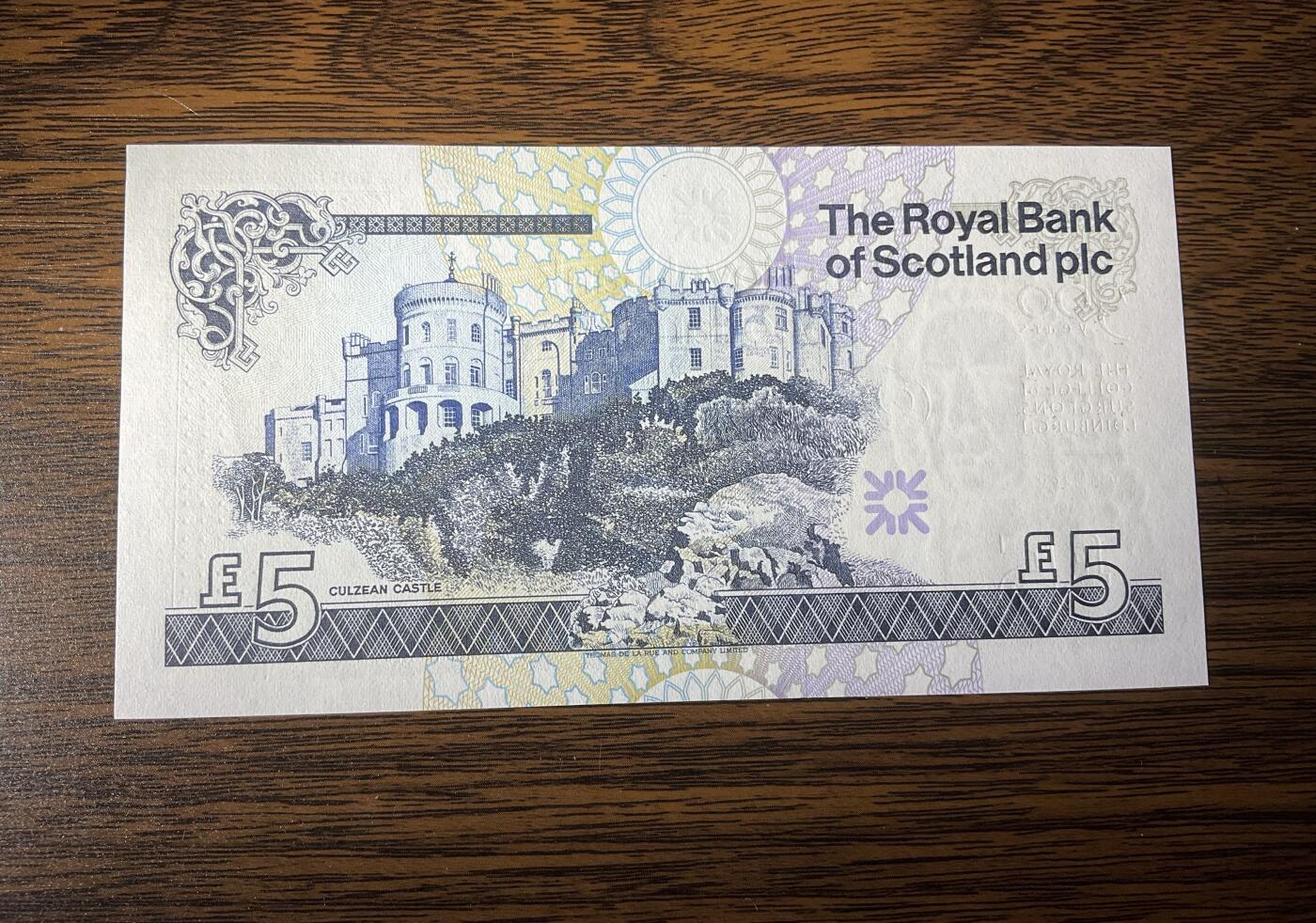 【礼羽收藏】🌏世界钱币拍卖第118期 苏格兰2005年 5 镑大卷毛 皇家医师学会500周年纪念钞 开门小号无47靓号，刀拆绝品