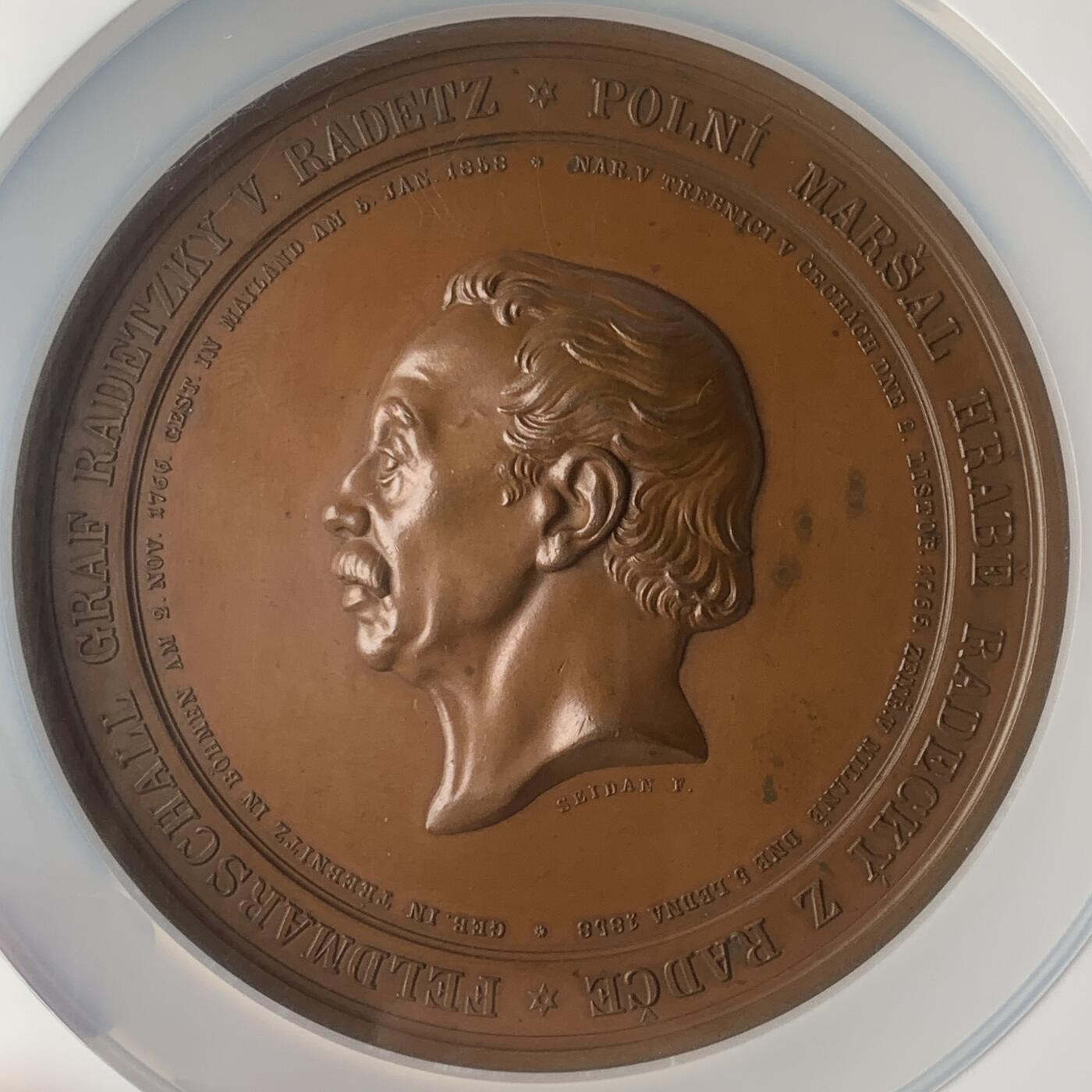 掌中浮雕-藏着的欧洲第048场 NGC MS64 : 1859年奥地利拉德斯基元帅纪念碑落成纪念铜章，80mm